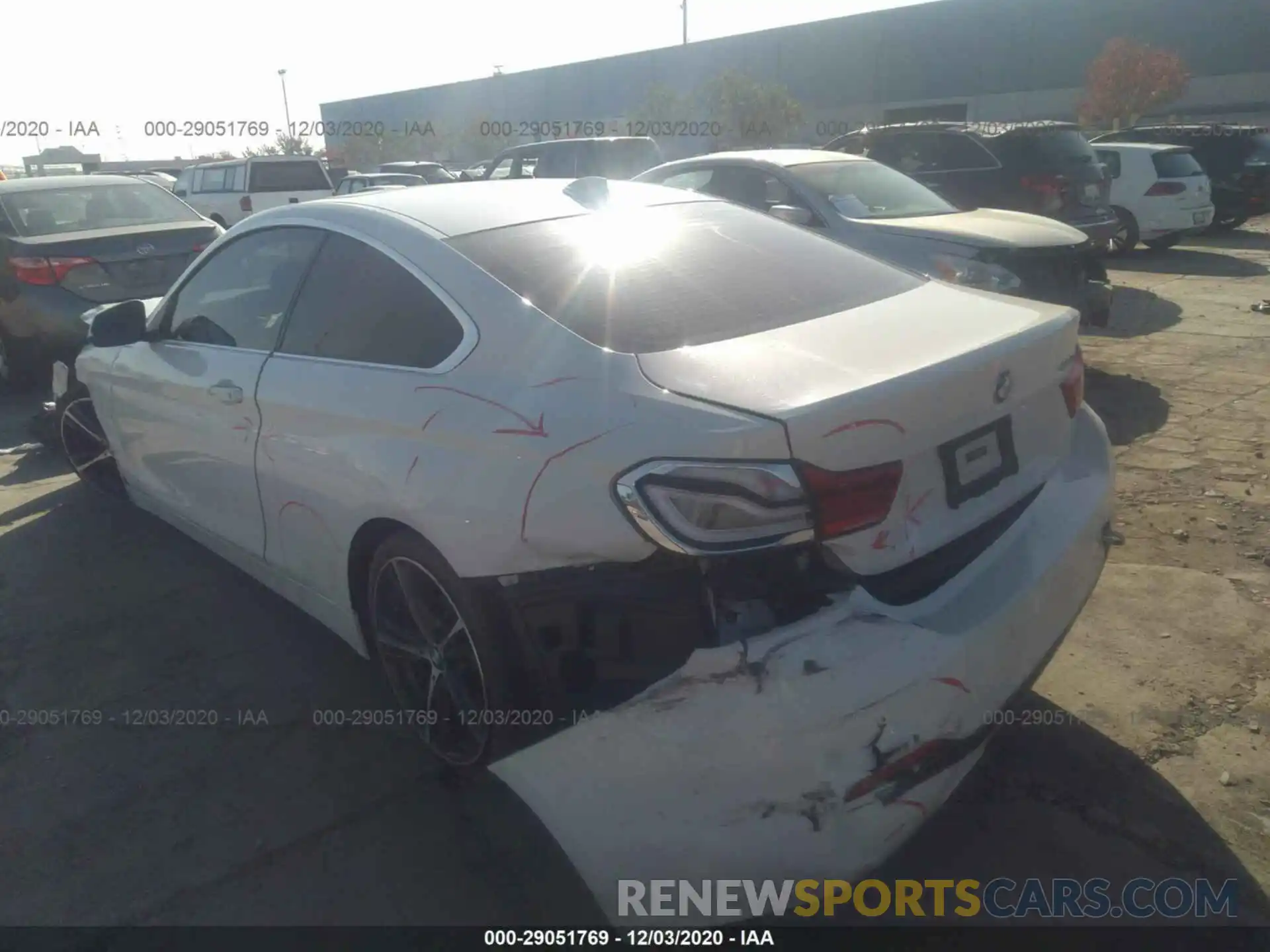 3 Photograph of a damaged car WBA4W3C58KAF93760 BMW 4 SERIES 2019