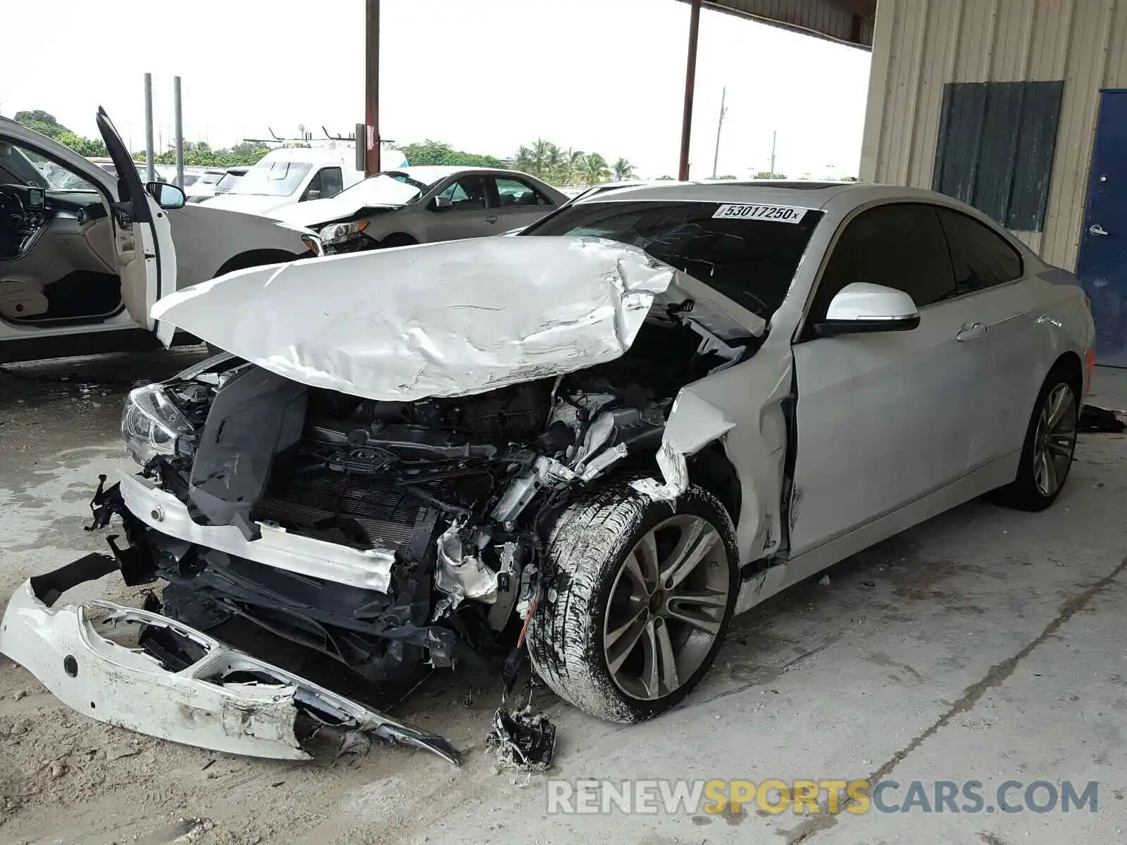 2 Photograph of a damaged car WBA4W3C59KAF91502 BMW 4 SERIES 2019