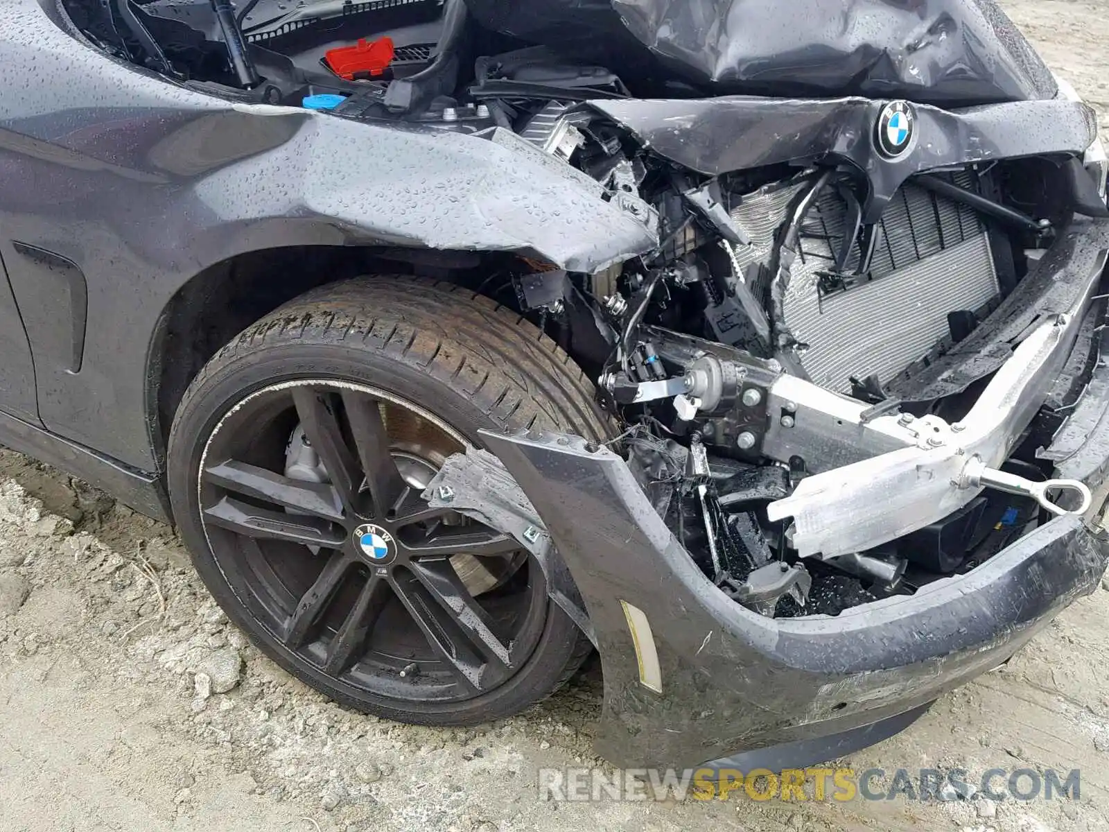 9 Photograph of a damaged car WBA4W3C59KAF92486 BMW 4 SERIES 2019