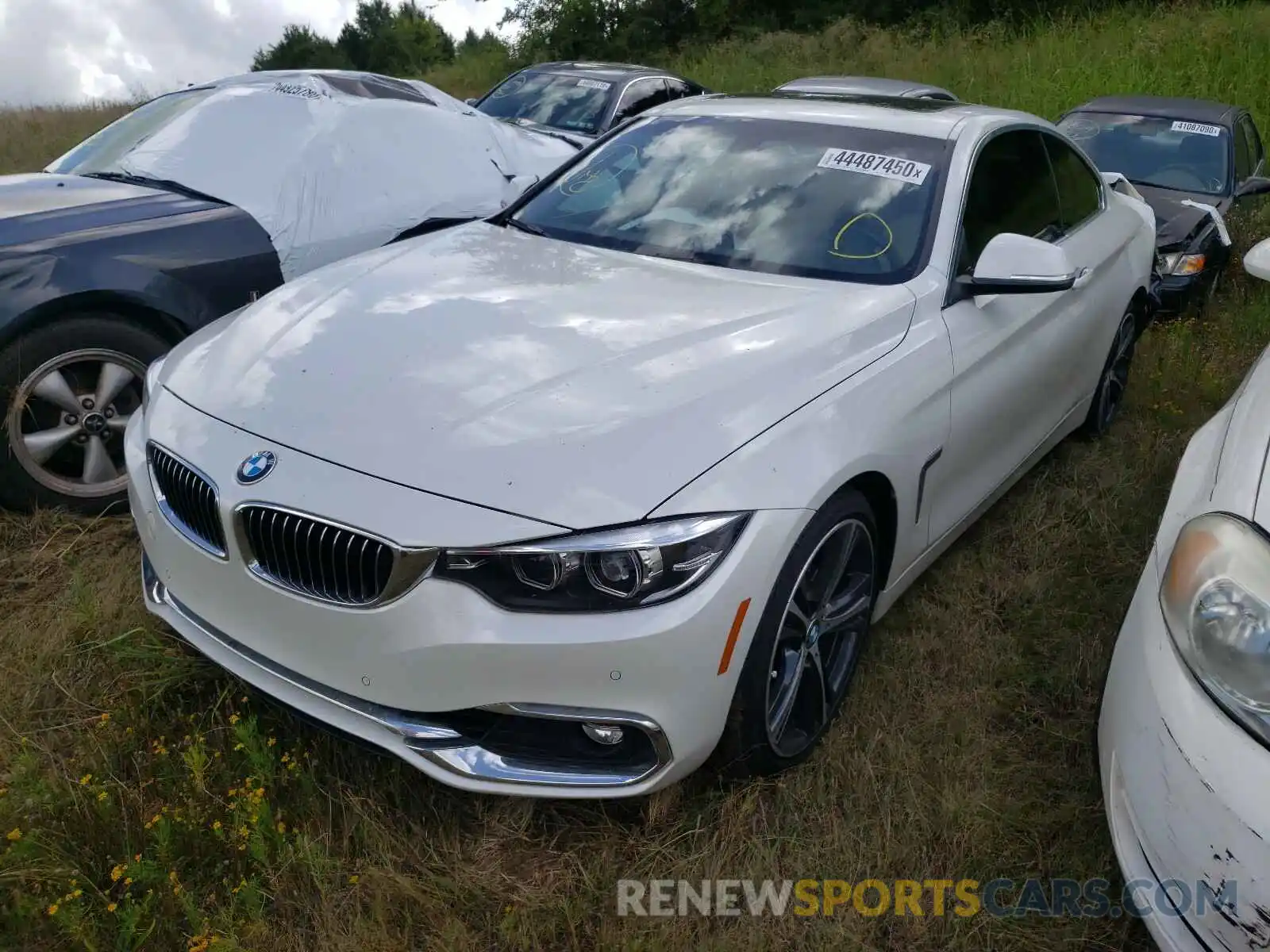 2 Photograph of a damaged car WBA4W3C59KAF93461 BMW 4 SERIES 2019