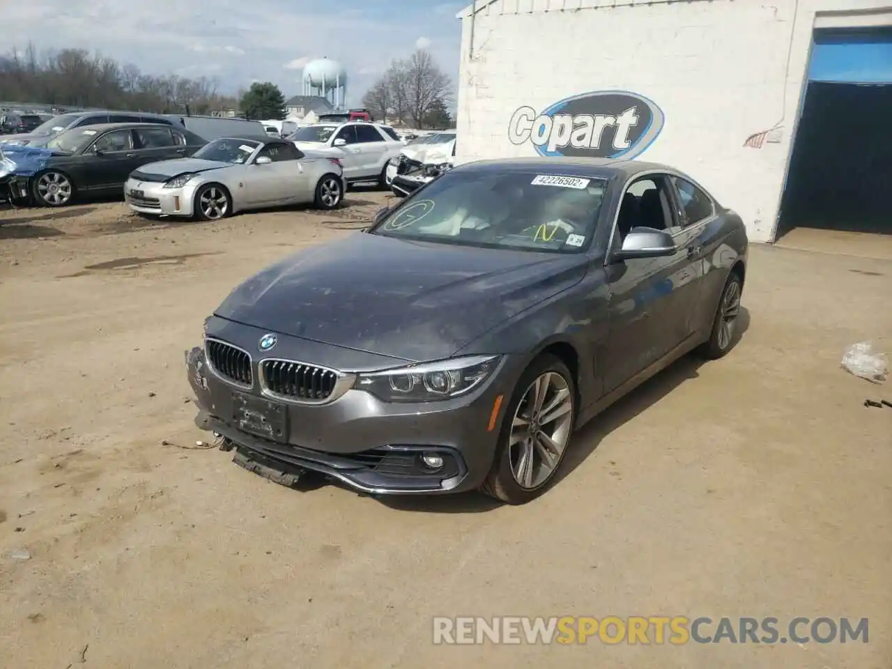 2 Фотография поврежденного автомобиля WBA4W5C56KAE49846 BMW 4 SERIES 2019