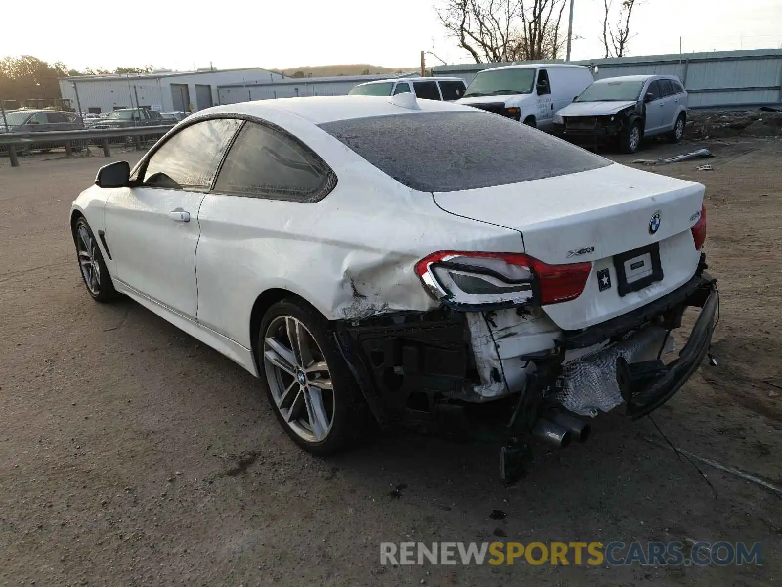 3 Фотография поврежденного автомобиля WBA4W5C5XKAE43662 BMW 4 SERIES 2019