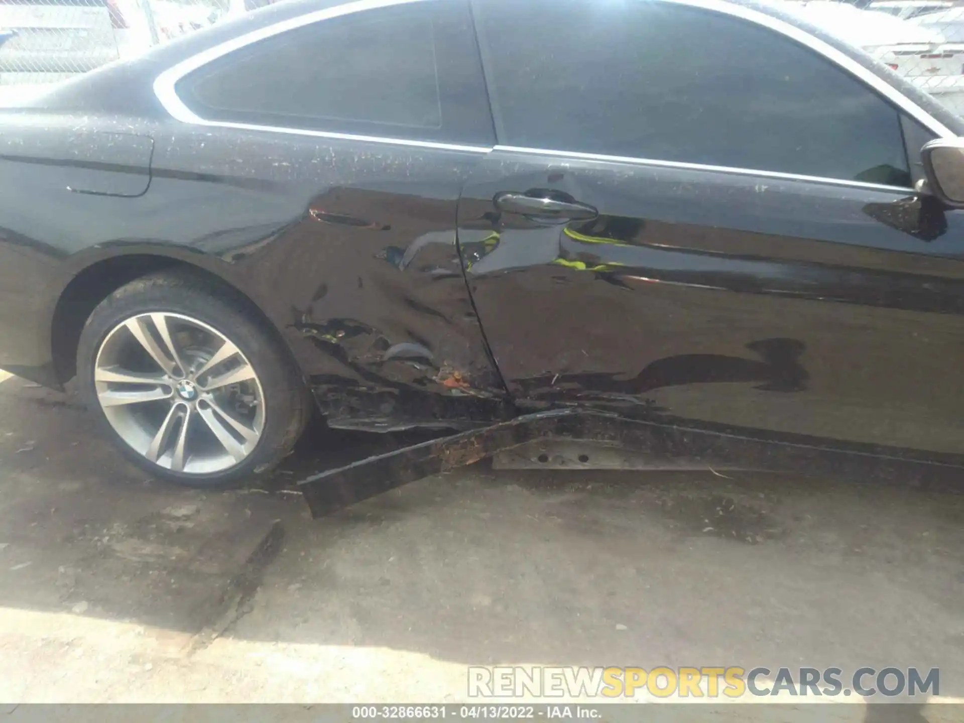 6 Photograph of a damaged car WBA4W5C5XKAE49543 BMW 4 SERIES 2019