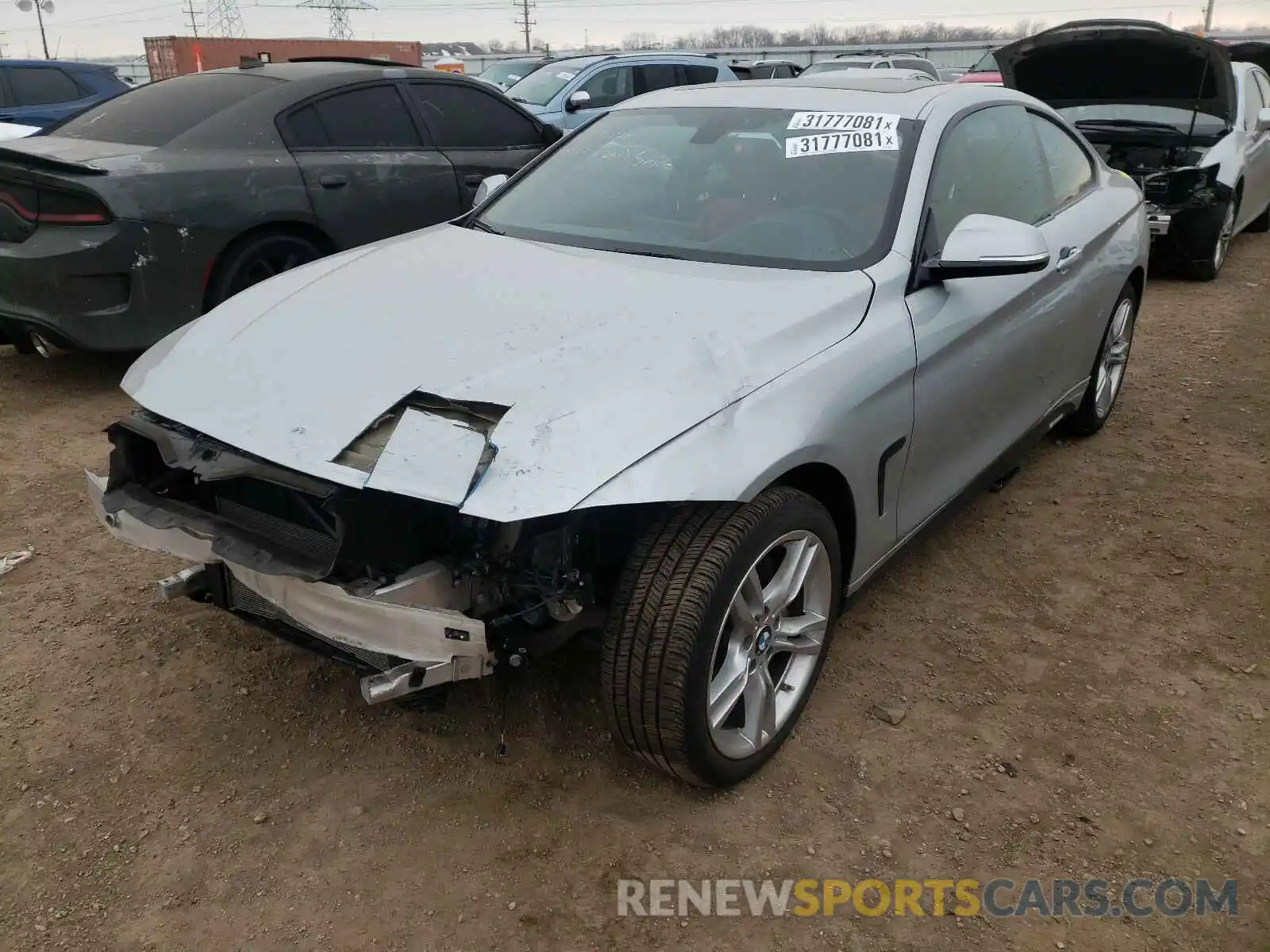 2 Фотография поврежденного автомобиля WBA4W5C5XKAE49803 BMW 4 SERIES 2019