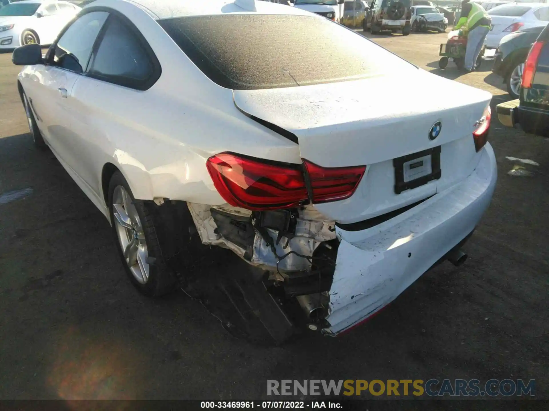 6 Photograph of a damaged car WBA4W7C50KAG52159 BMW 4 SERIES 2019