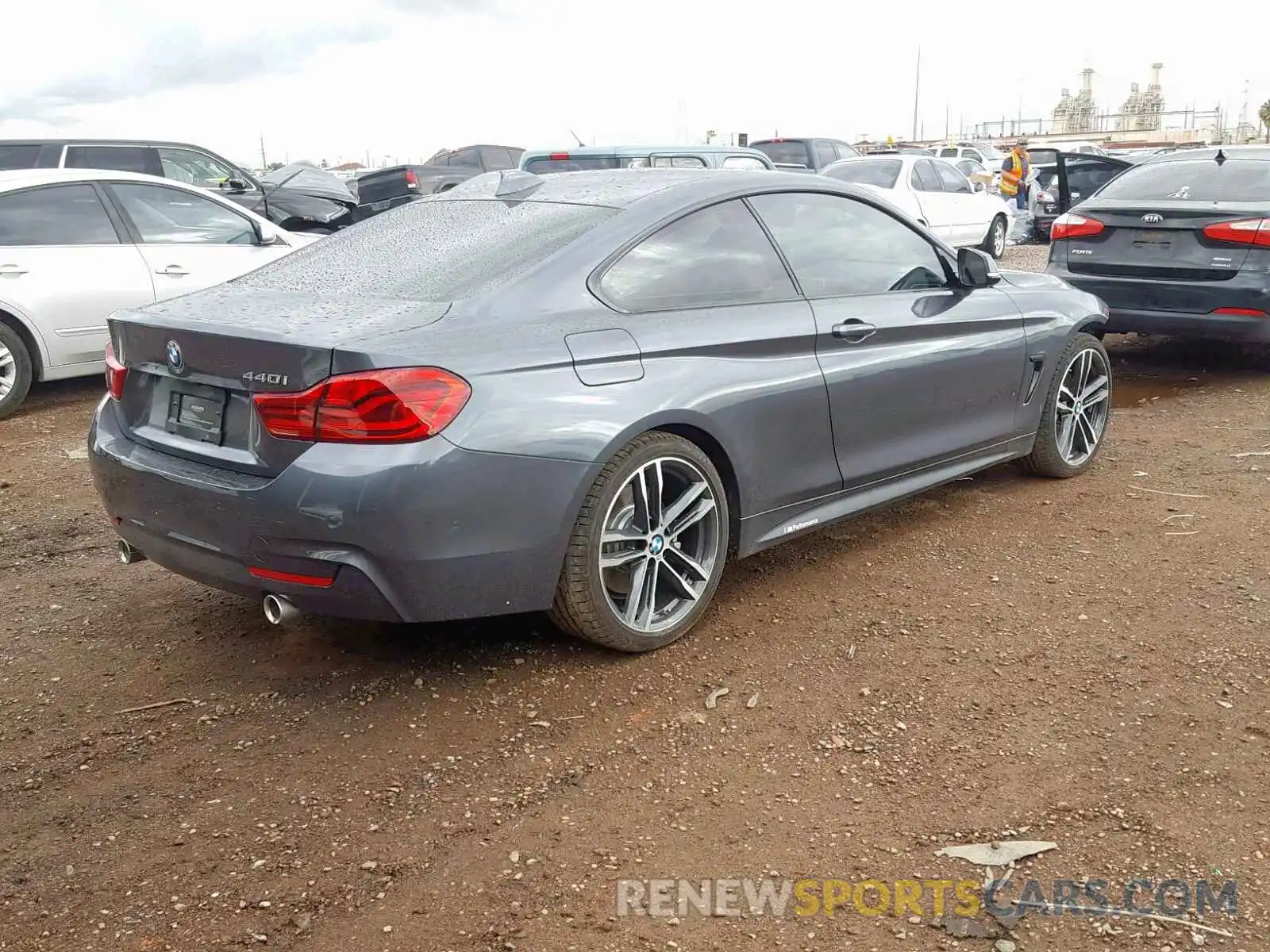 4 Photograph of a damaged car WBA4W7C51KAG52574 BMW 4 SERIES 2019