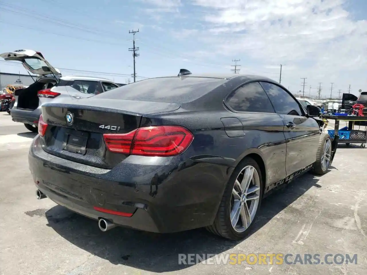 4 Photograph of a damaged car WBA4W7C54KAG52455 BMW 4 SERIES 2019