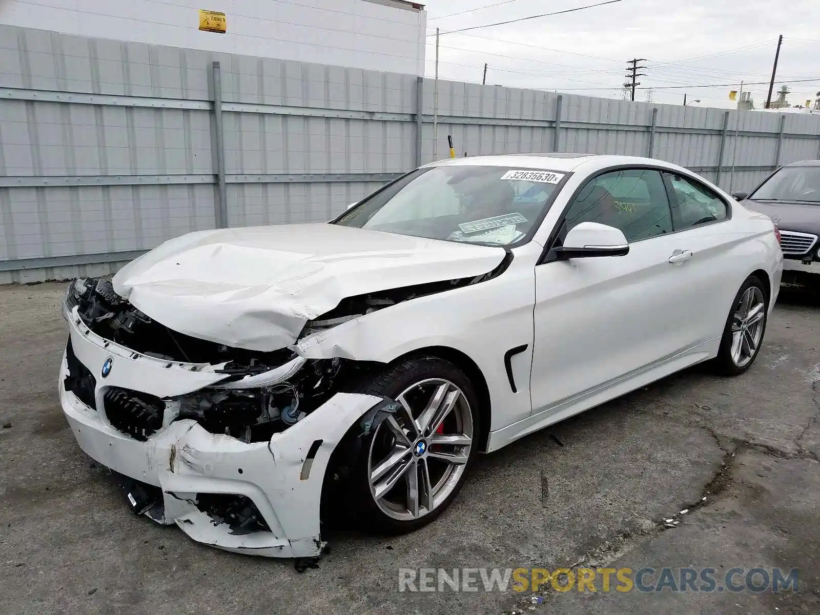 2 Photograph of a damaged car WBA4W7C54KAG52987 BMW 4 SERIES 2019