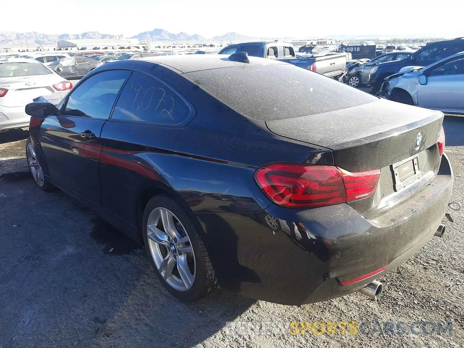 3 Photograph of a damaged car WBA4W7C55KAG52741 BMW 4 SERIES 2019