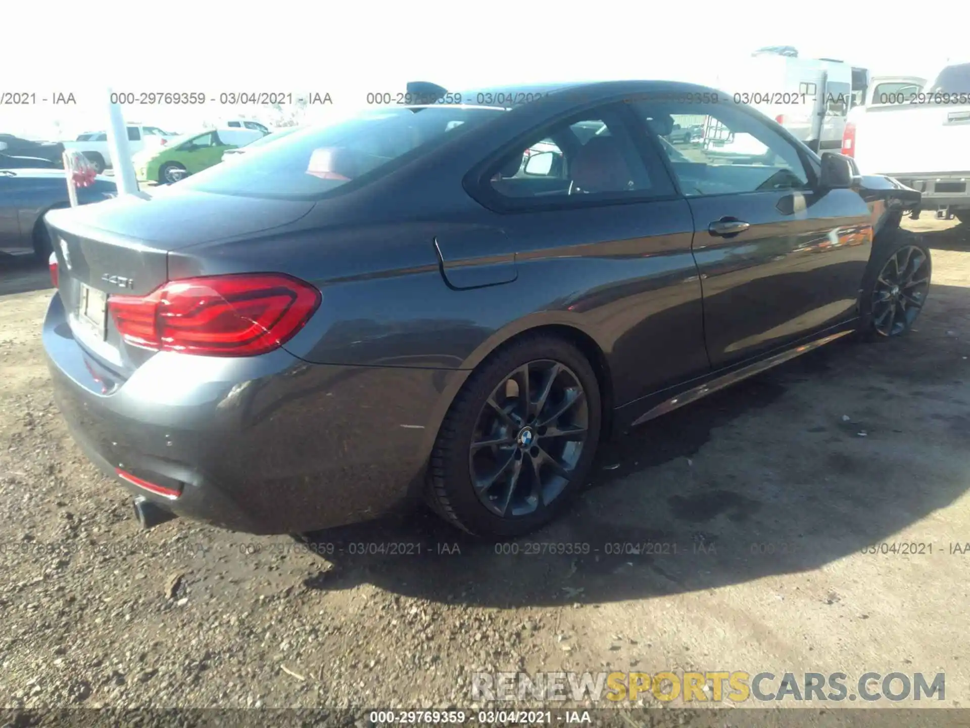 4 Photograph of a damaged car WBA4W7C55KAG53078 BMW 4 SERIES 2019