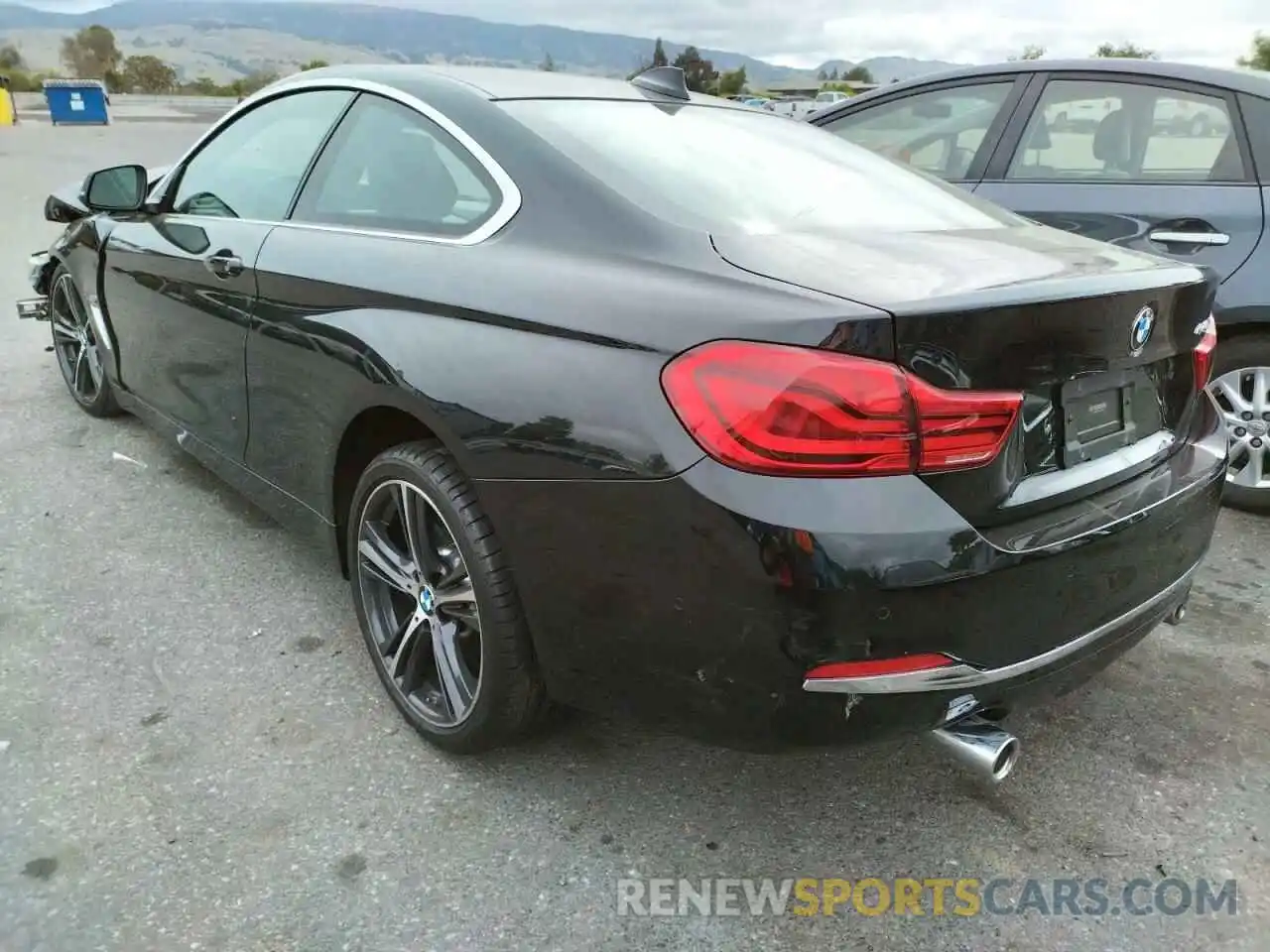 3 Photograph of a damaged car WBA4W7C57KAG52160 BMW 4 SERIES 2019