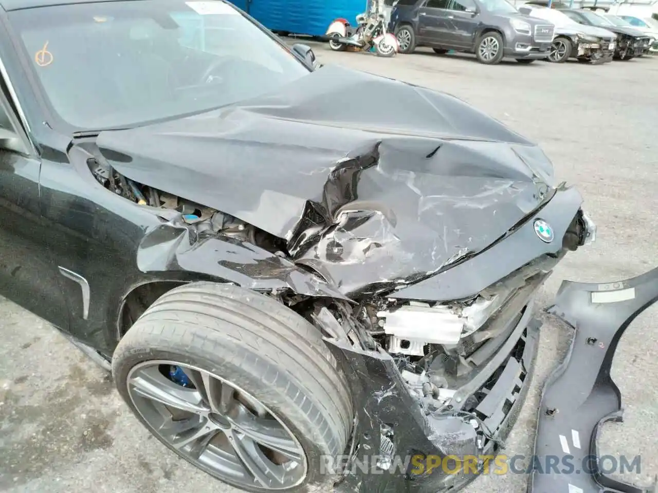 9 Photograph of a damaged car WBA4W7C57KAG52160 BMW 4 SERIES 2019