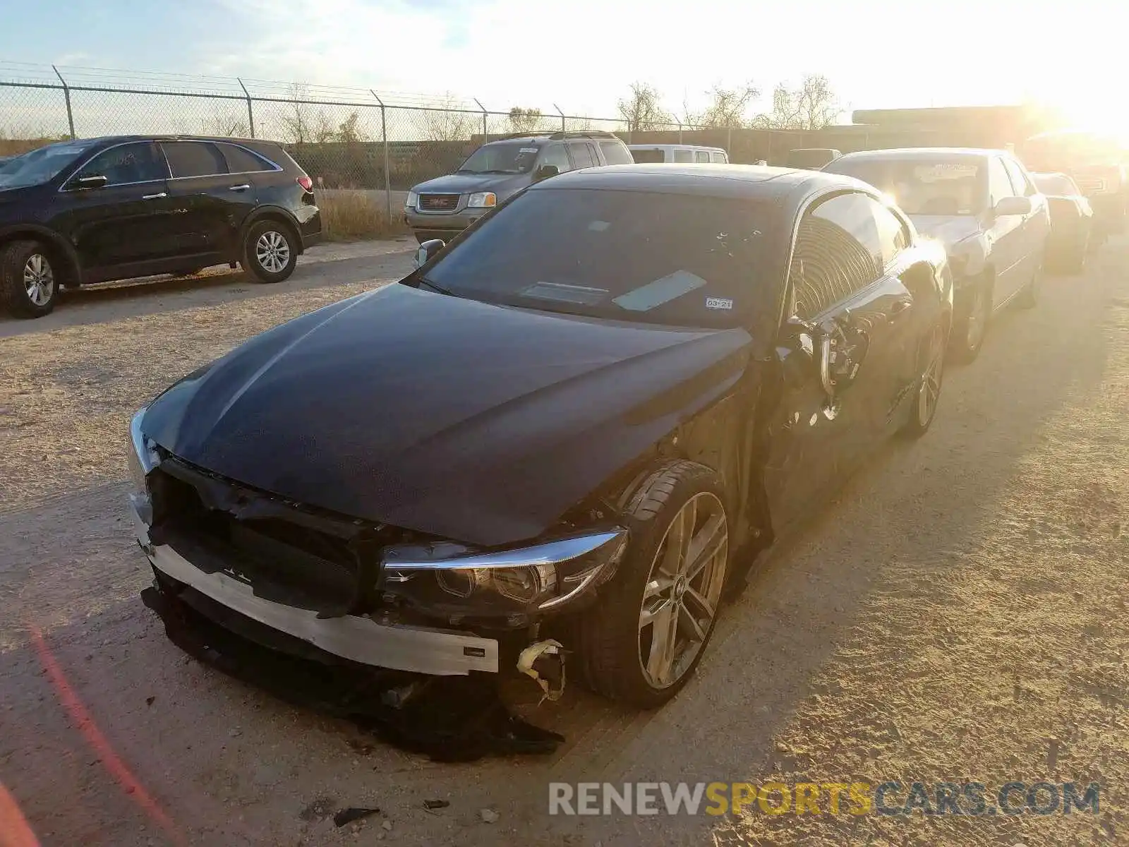 2 Photograph of a damaged car WBA4W7C58KAG51860 BMW 4 SERIES 2019