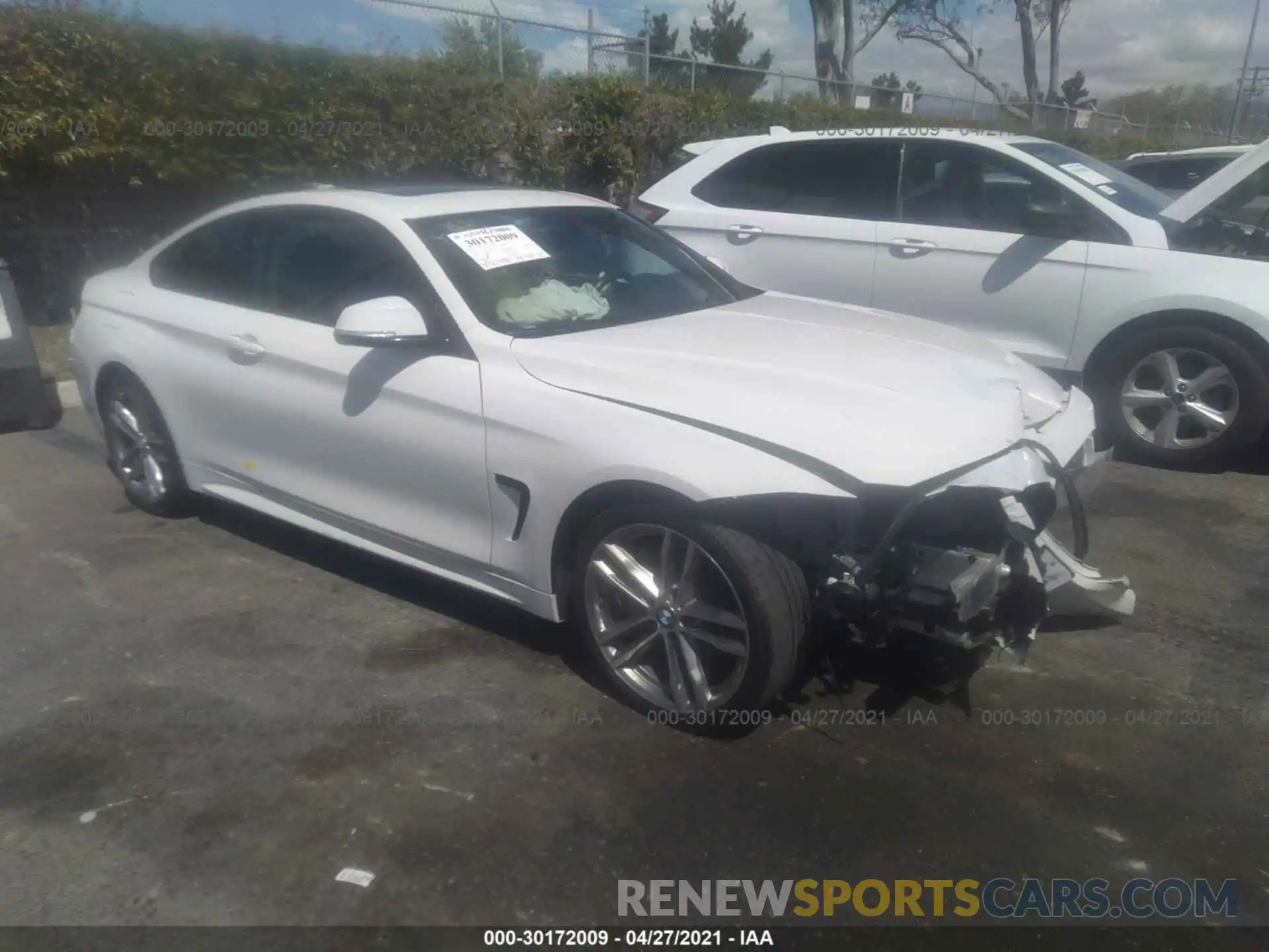 1 Photograph of a damaged car WBA4W7C58KAG52233 BMW 4 SERIES 2019