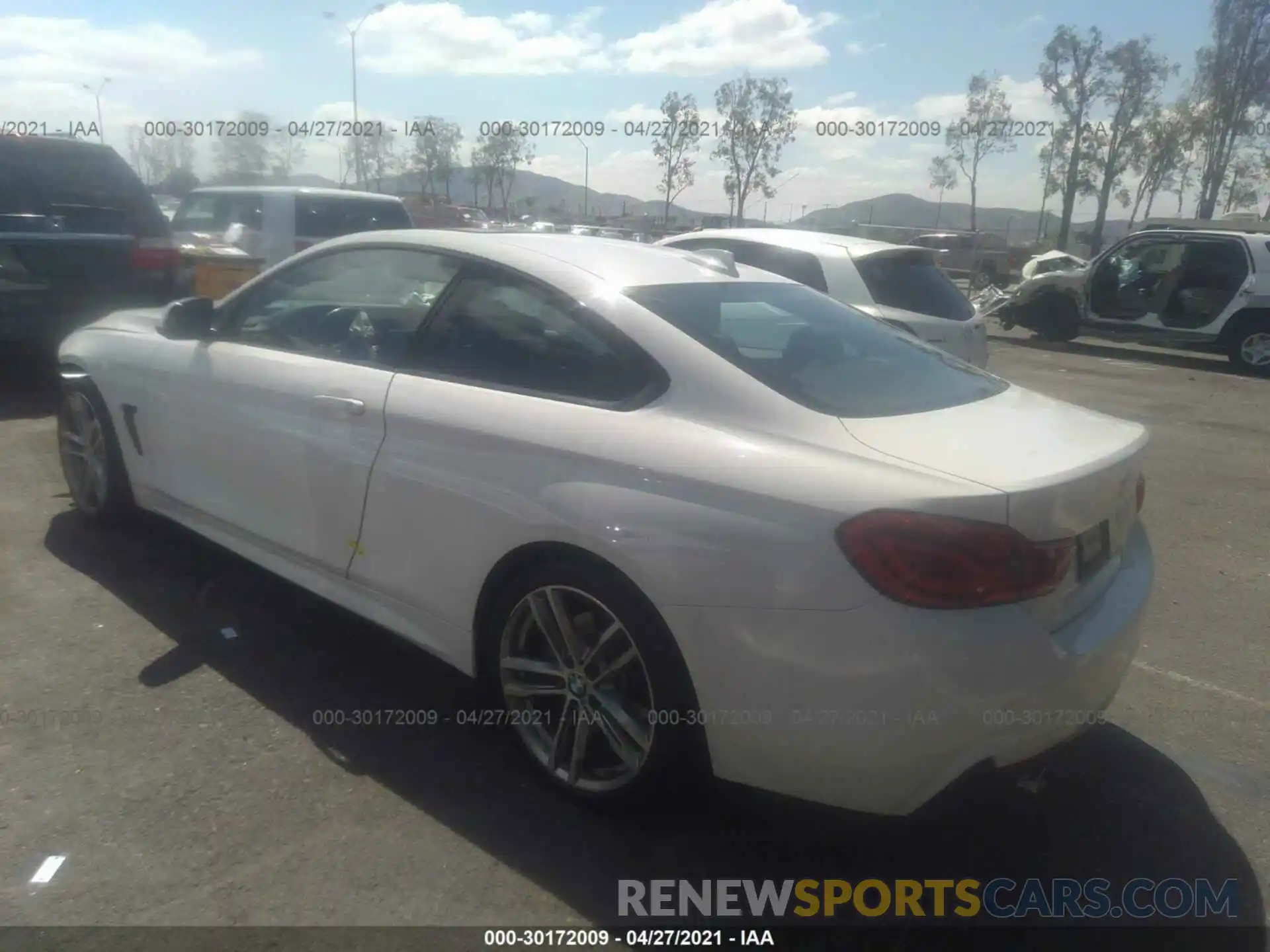 3 Фотография поврежденного автомобиля WBA4W7C58KAG52233 BMW 4 SERIES 2019