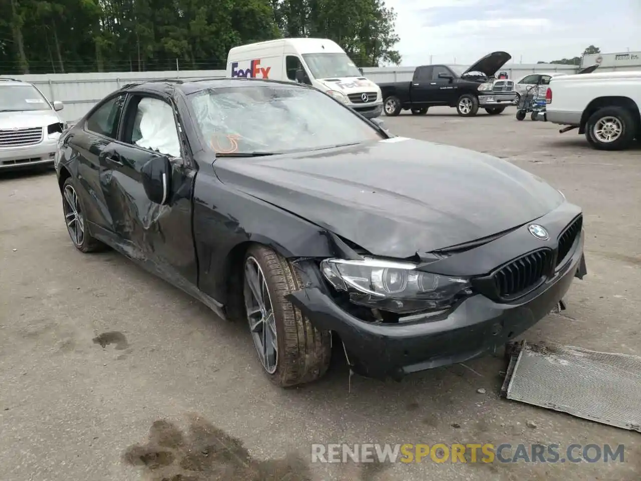 1 Photograph of a damaged car WBA4W7C58KAG52586 BMW 4 SERIES 2019