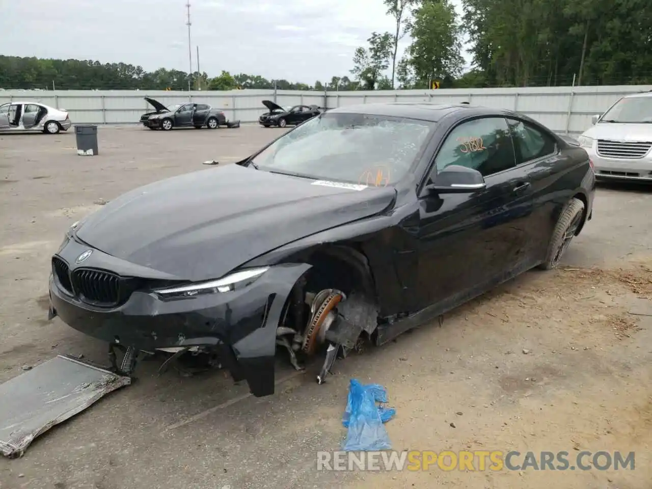 2 Фотография поврежденного автомобиля WBA4W7C58KAG52586 BMW 4 SERIES 2019