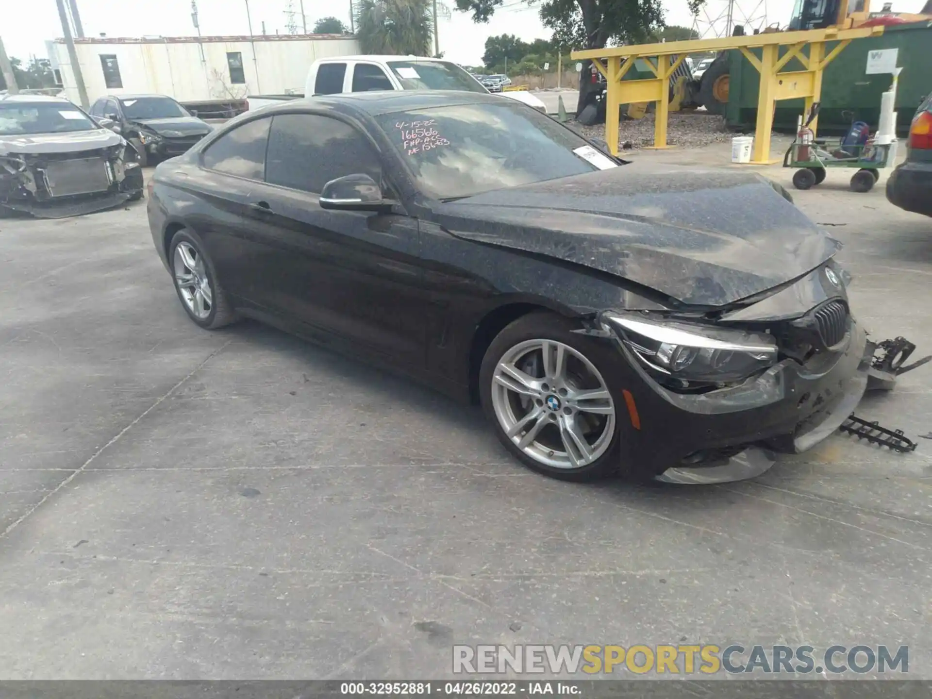 1 Photograph of a damaged car WBA4W7C58KAG52684 BMW 4 SERIES 2019