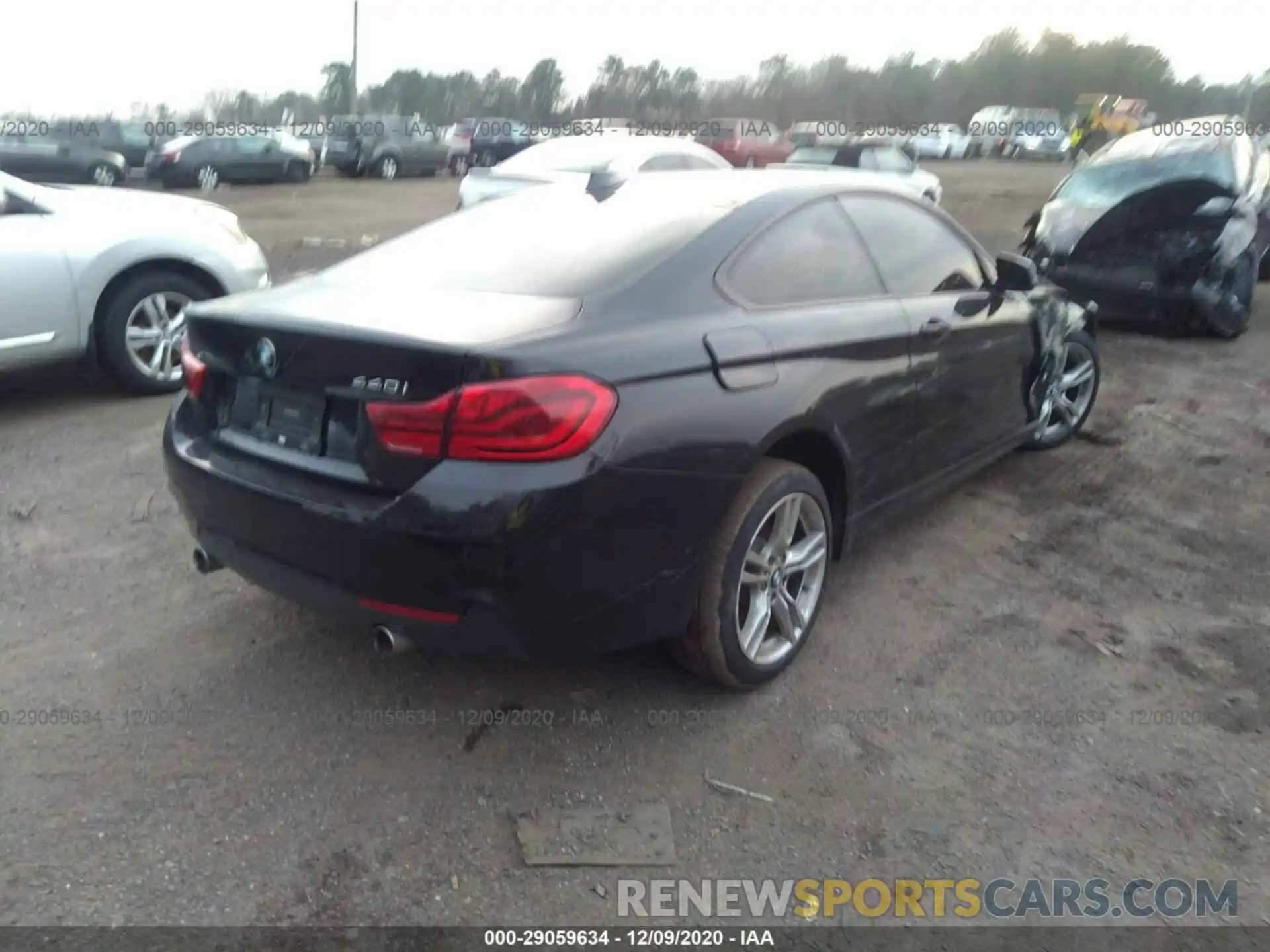 4 Photograph of a damaged car WBA4W9C57KAF94725 BMW 4 SERIES 2019