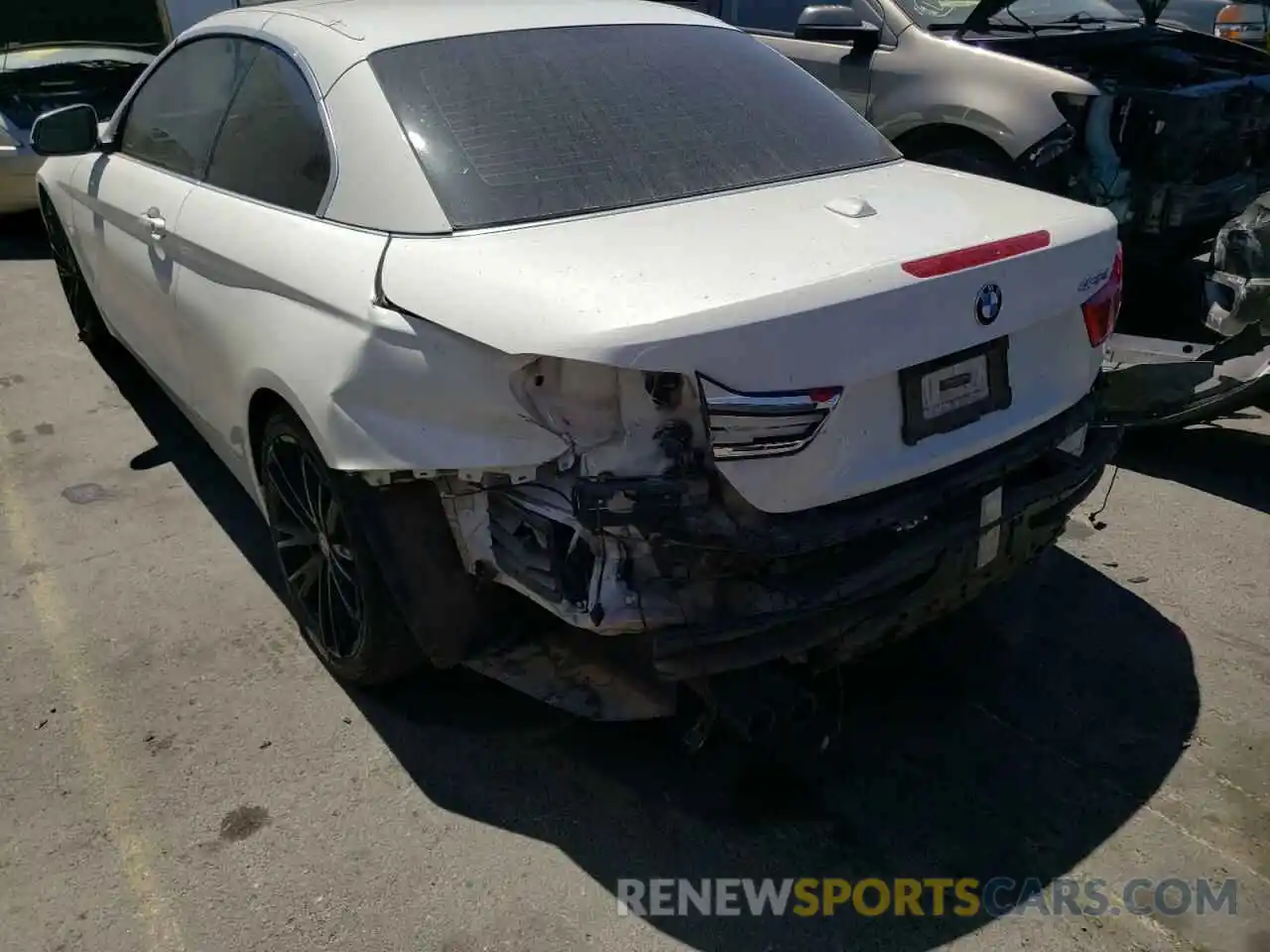 9 Photograph of a damaged car WBA4Z1C51KEE44644 BMW 4 SERIES 2019