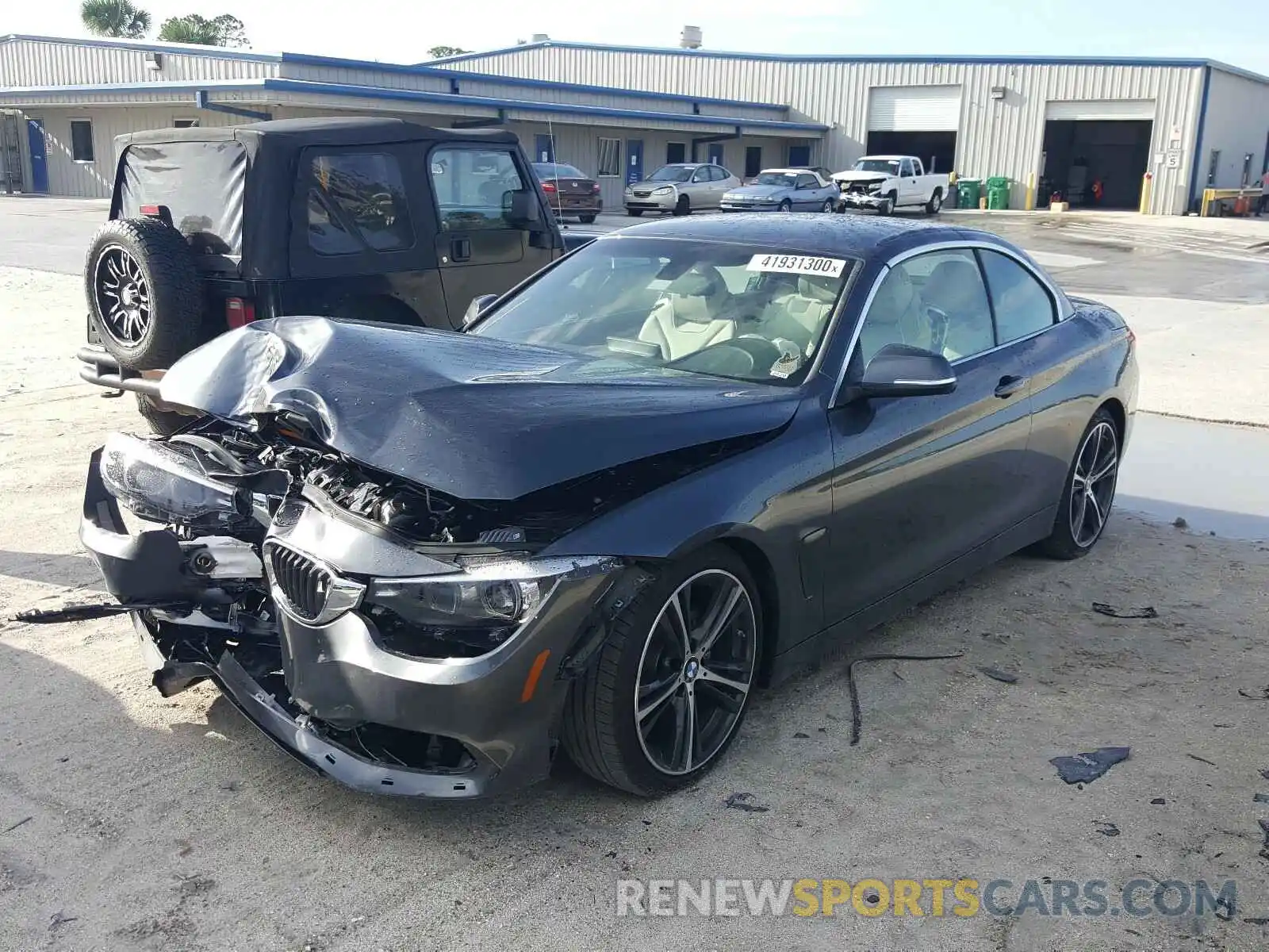 2 Photograph of a damaged car WBA4Z1C53KEE51661 BMW 4 SERIES 2019