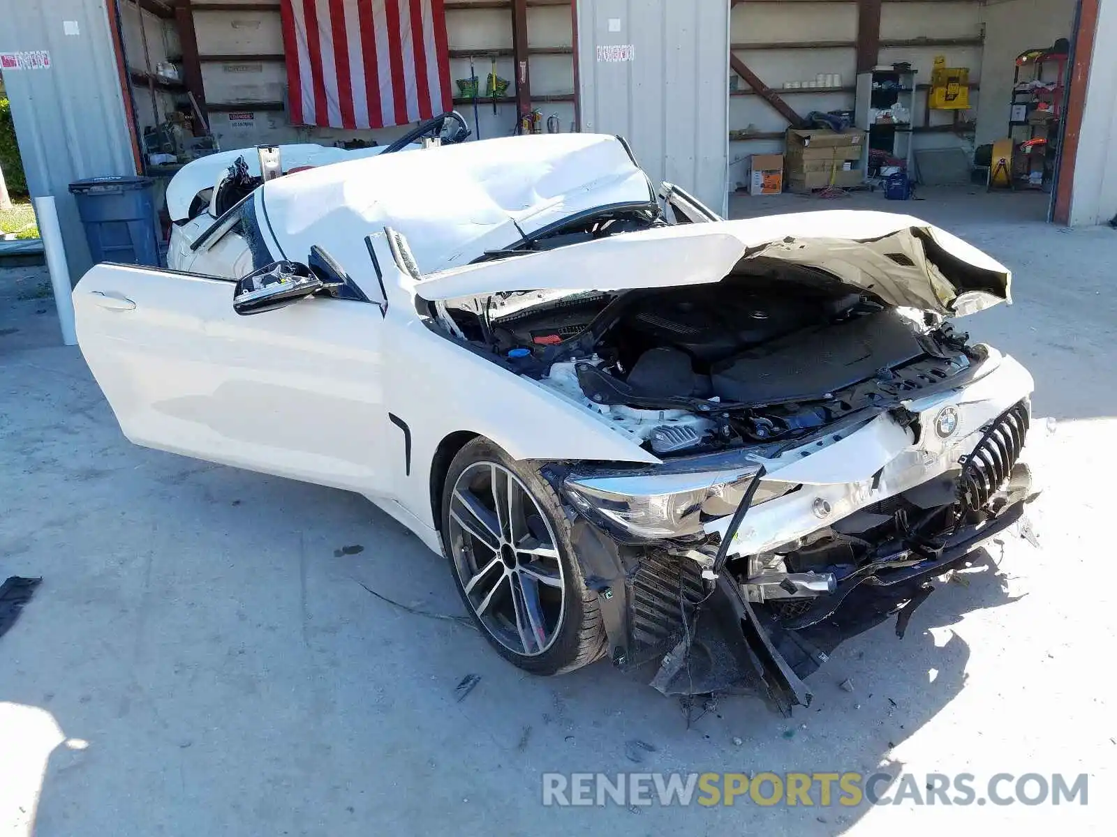 1 Фотография поврежденного автомобиля WBA4Z1C54KEE51295 BMW 4 SERIES 2019