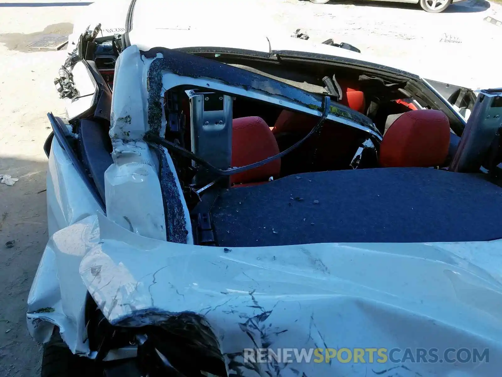 10 Photograph of a damaged car WBA4Z1C54KEE51295 BMW 4 SERIES 2019