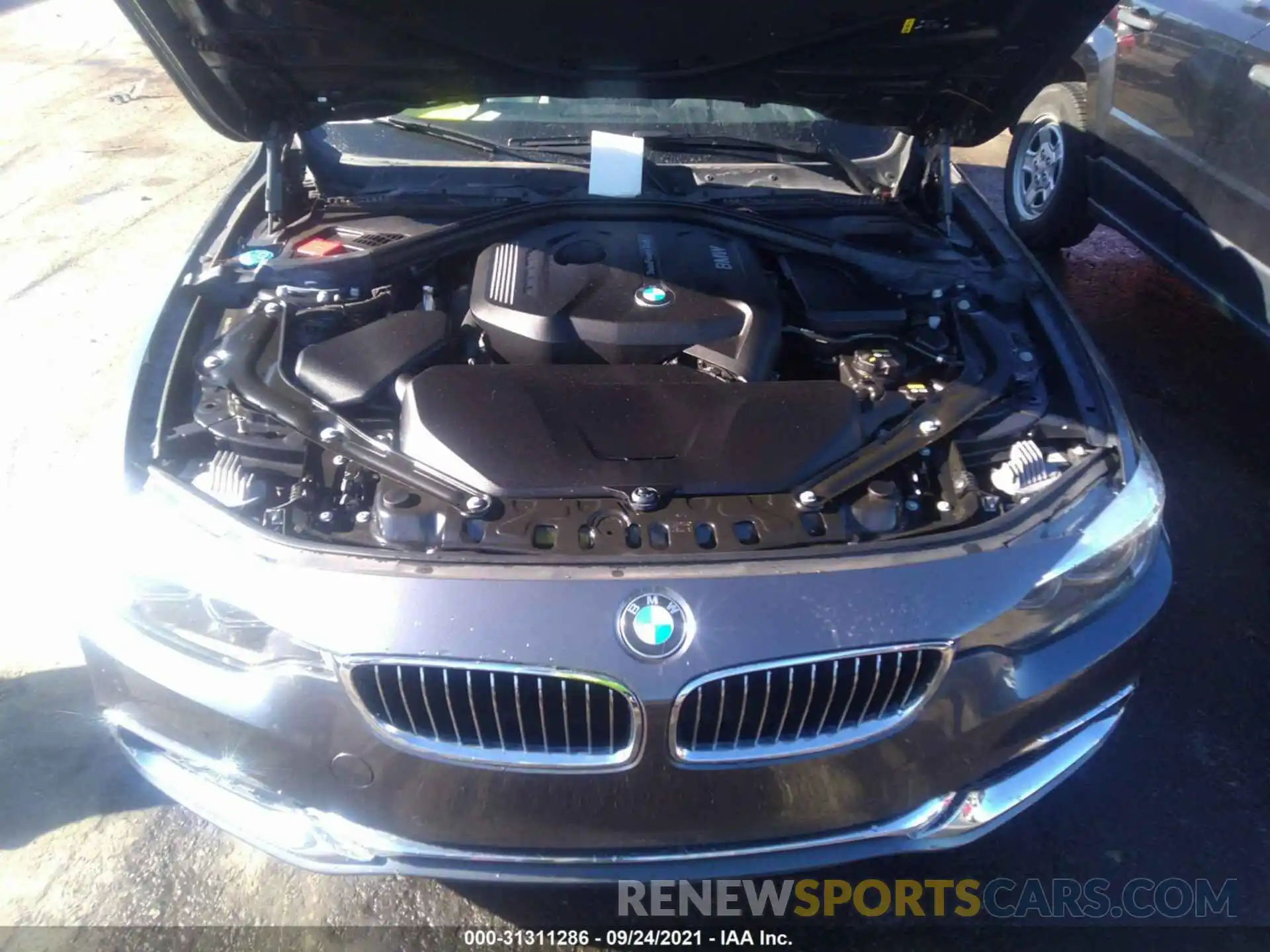 10 Photograph of a damaged car WBA4Z1C55KEE44209 BMW 4 SERIES 2019