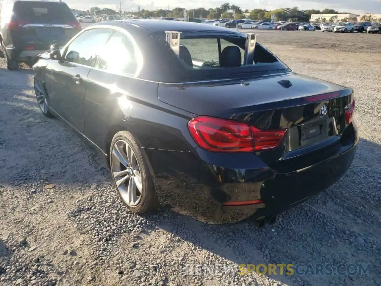 3 Photograph of a damaged car WBA4Z1C55KEE44727 BMW 4 SERIES 2019