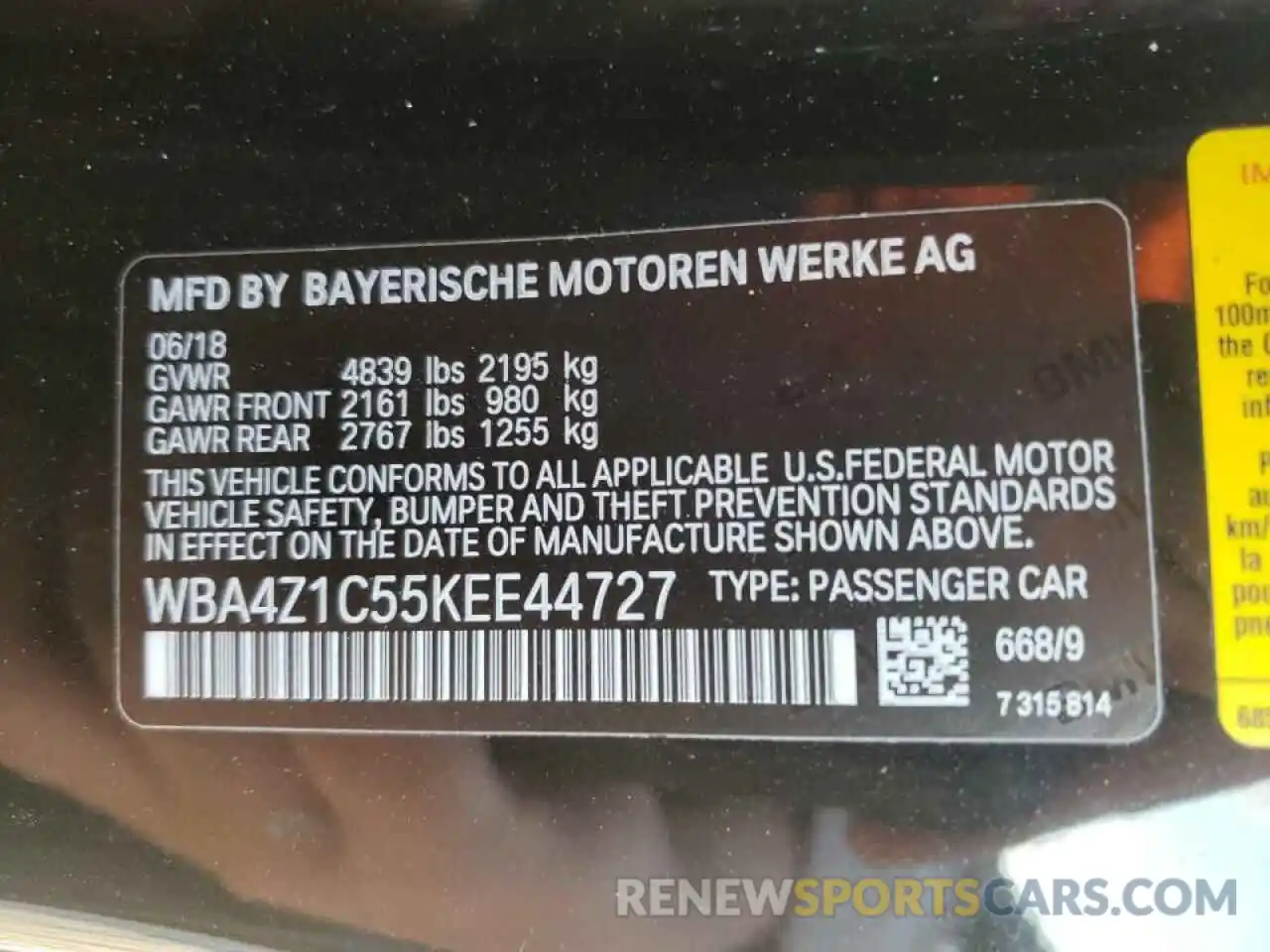 8 Photograph of a damaged car WBA4Z1C55KEE44727 BMW 4 SERIES 2019