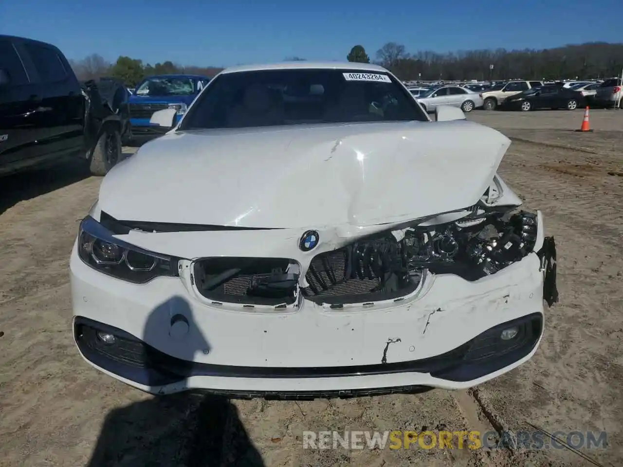 5 Photograph of a damaged car WBA4Z1C56KEE51041 BMW 4 SERIES 2019