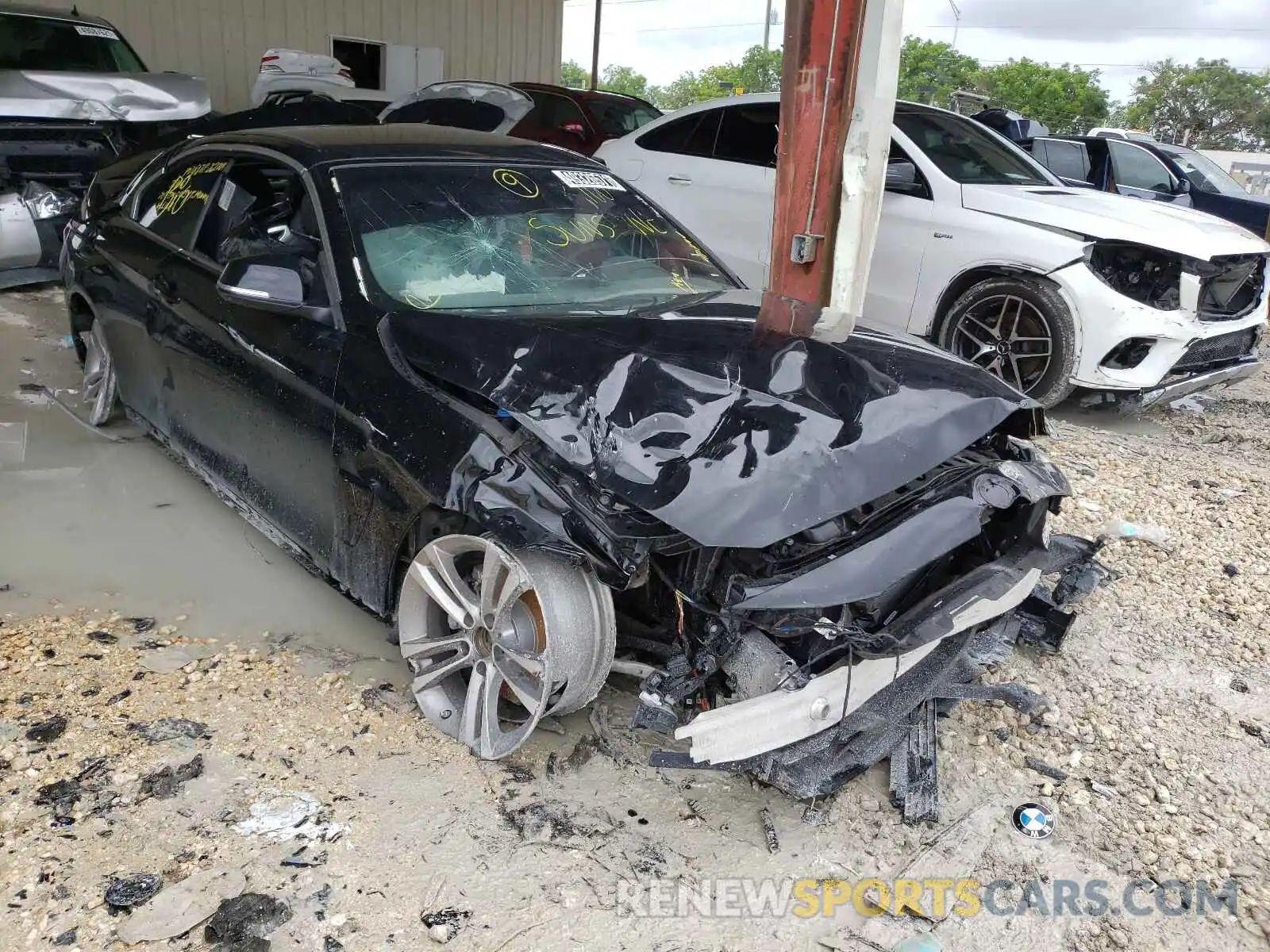 1 Photograph of a damaged car WBA4Z1C57KEE44728 BMW 4 SERIES 2019