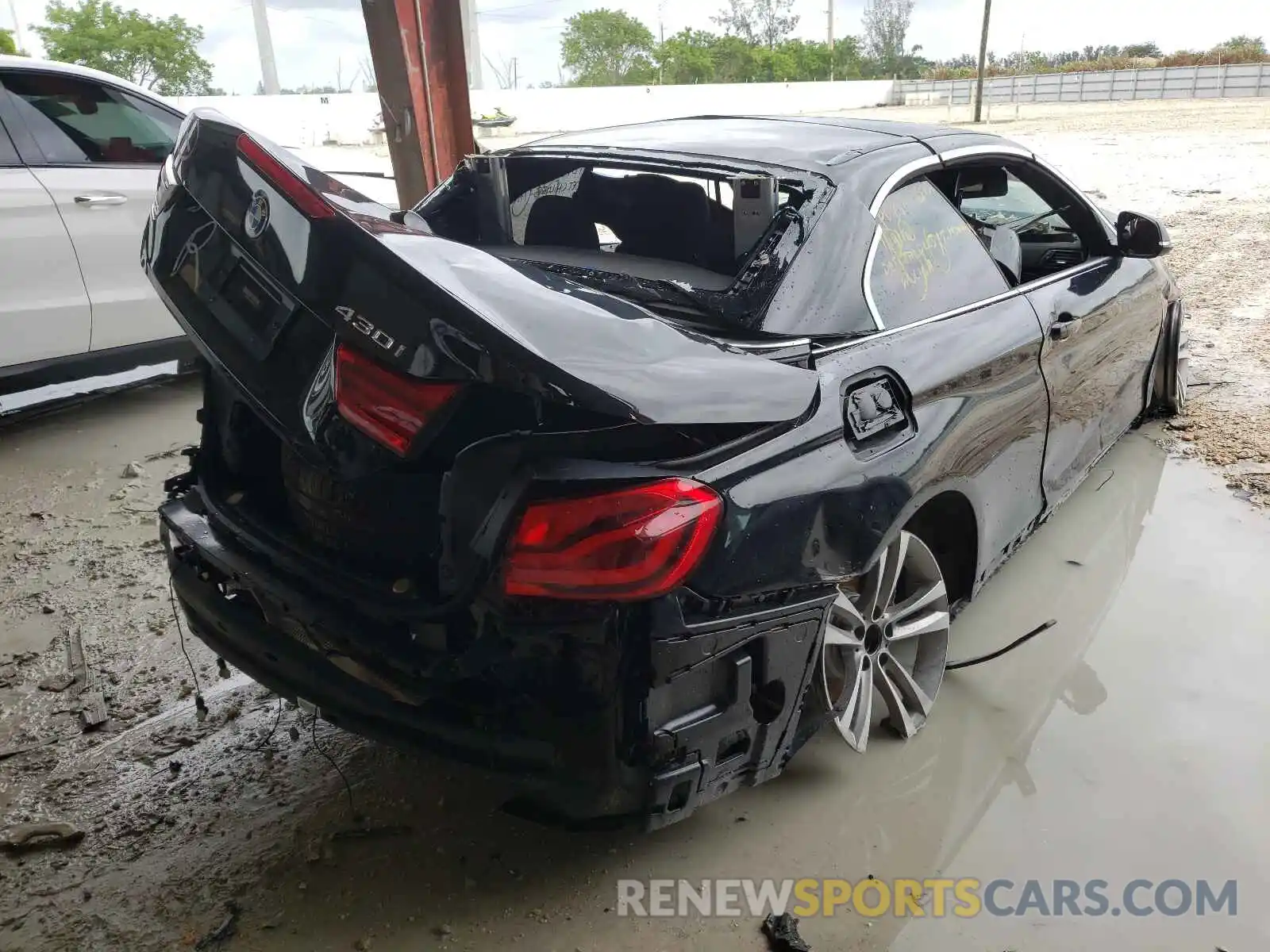 4 Photograph of a damaged car WBA4Z1C57KEE44728 BMW 4 SERIES 2019