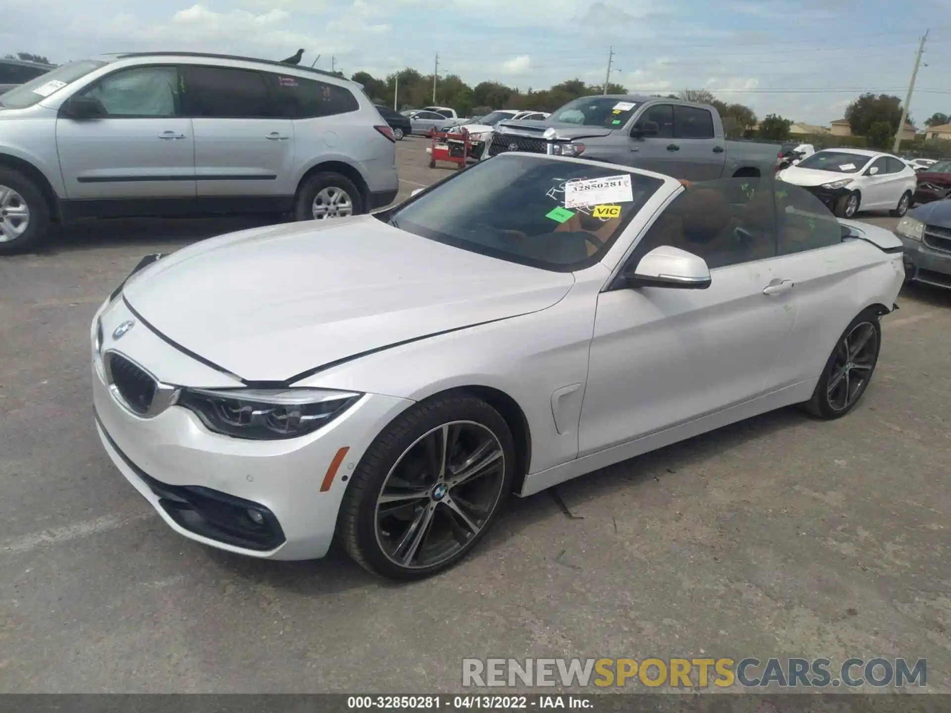 2 Photograph of a damaged car WBA4Z1C58KEE51882 BMW 4 SERIES 2019