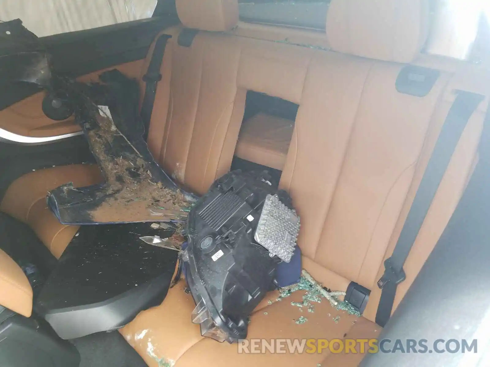 6 Фотография поврежденного автомобиля WBA4Z1C5XKEE44433 BMW 4 SERIES 2019