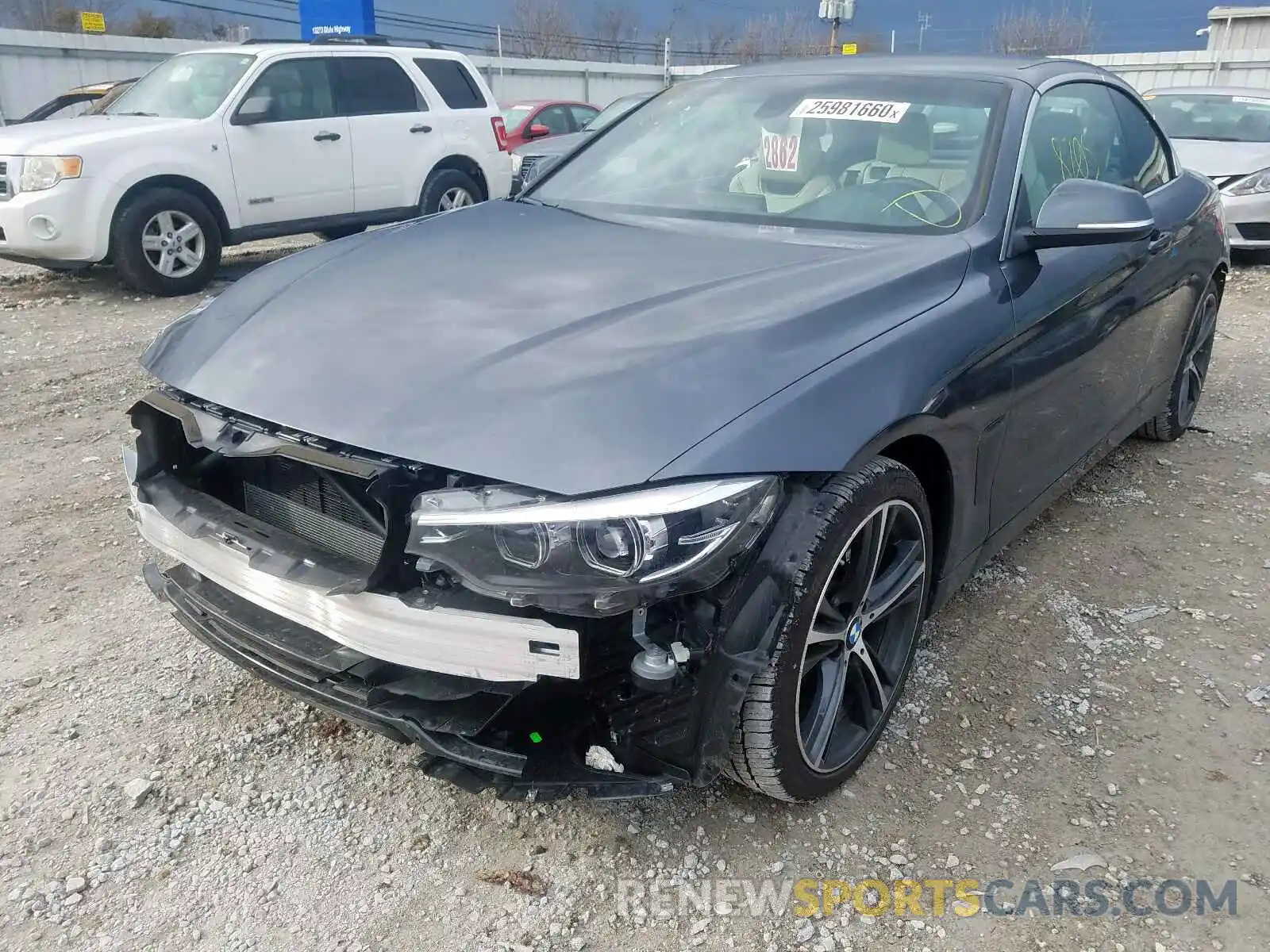 2 Фотография поврежденного автомобиля WBA4Z3C54KEN89623 BMW 4 SERIES 2019