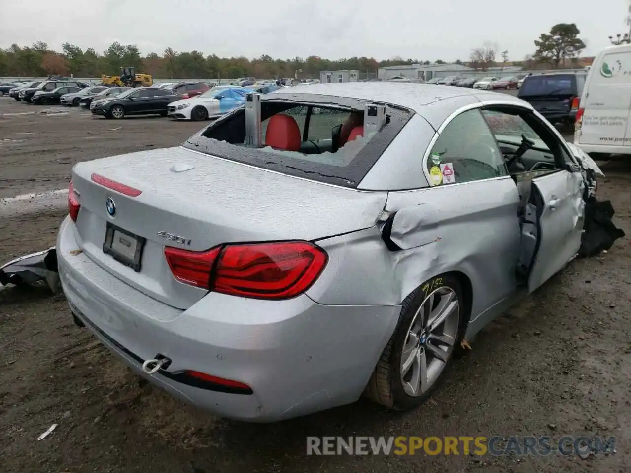 4 Photograph of a damaged car WBA4Z3C5XKEF31938 BMW 4 SERIES 2019