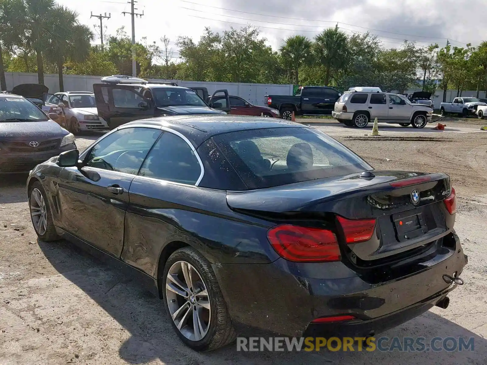 3 Photograph of a damaged car WBA4Z5C55KEE17101 BMW 4 SERIES 2019