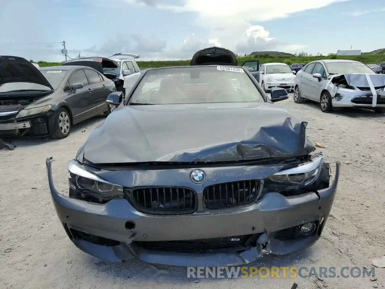 9 Photograph of a damaged car WBA4Z5C55KEE17261 BMW 4 SERIES 2019