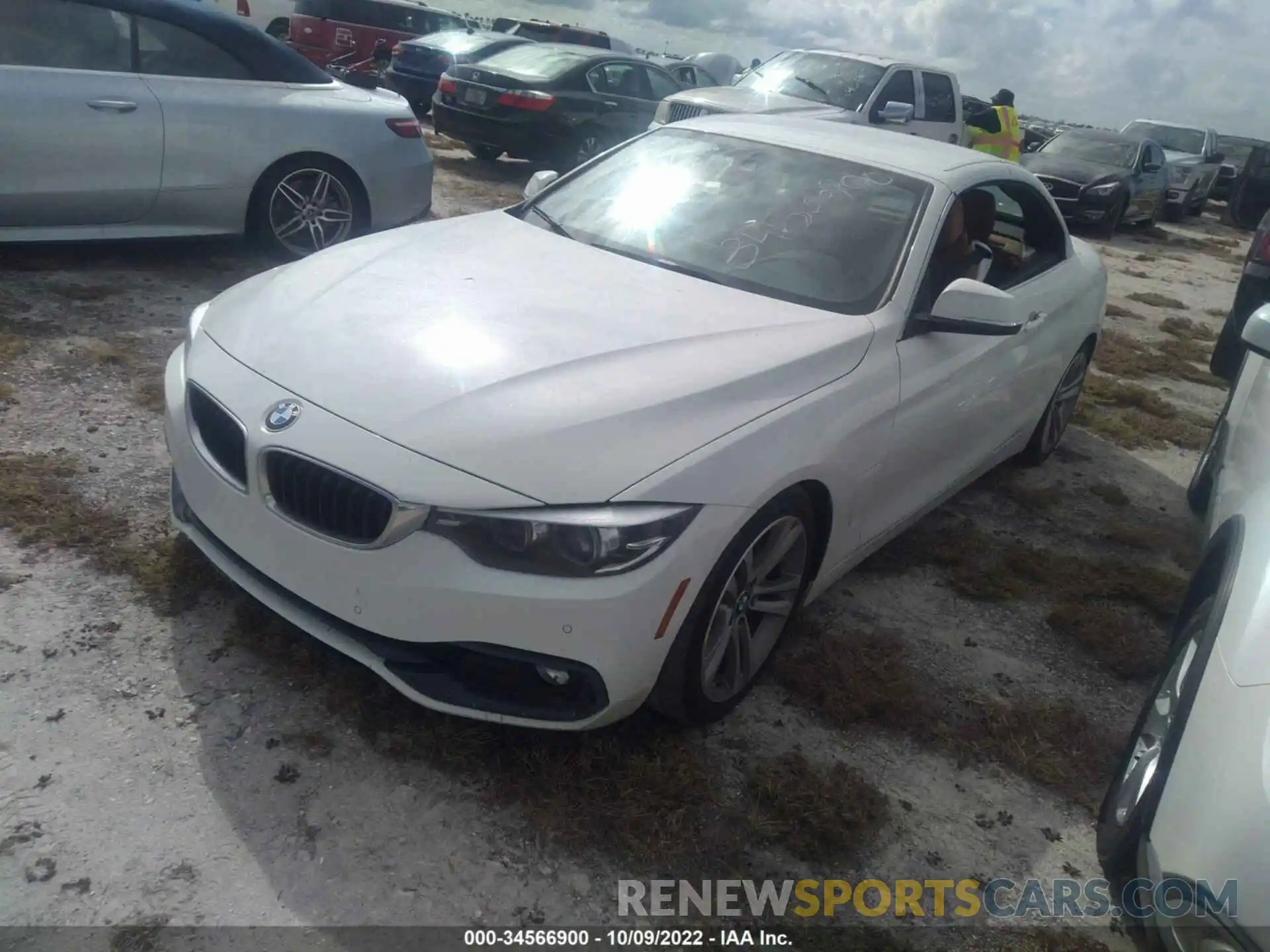 2 Photograph of a damaged car WBA4Z5C58KEE17304 BMW 4 SERIES 2019