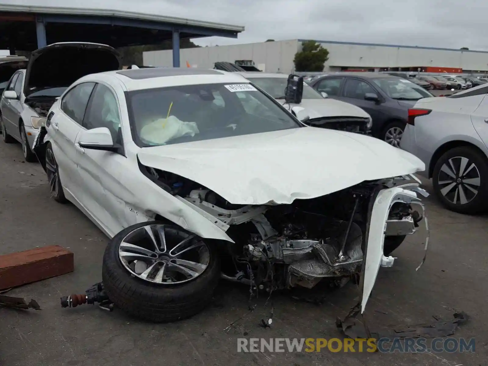 1 Фотография поврежденного автомобиля WBA4J1C01LCD72210 BMW 4 SERIES 2020