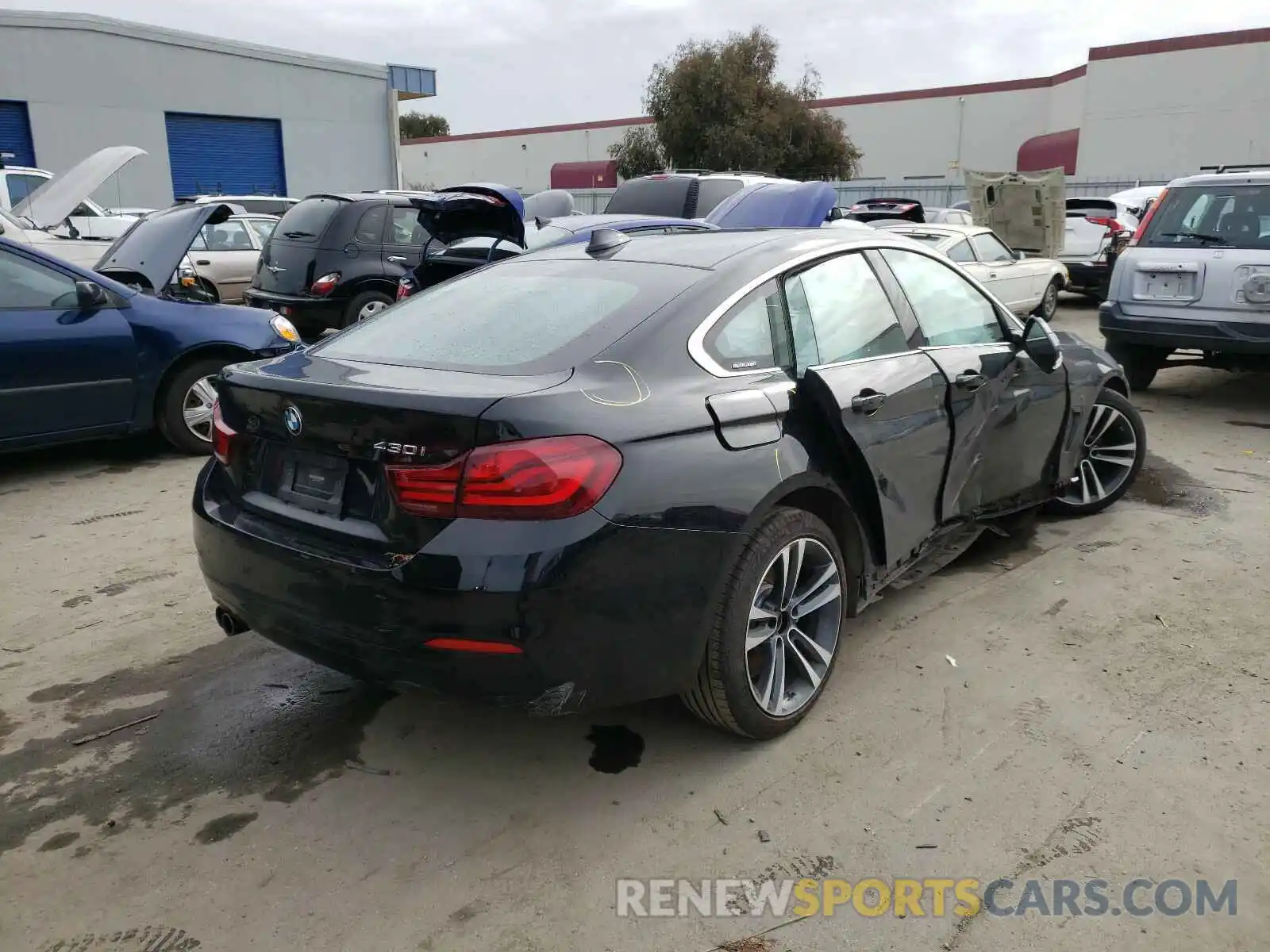 4 Photograph of a damaged car WBA4J1C01LCD72269 BMW 4 SERIES 2020