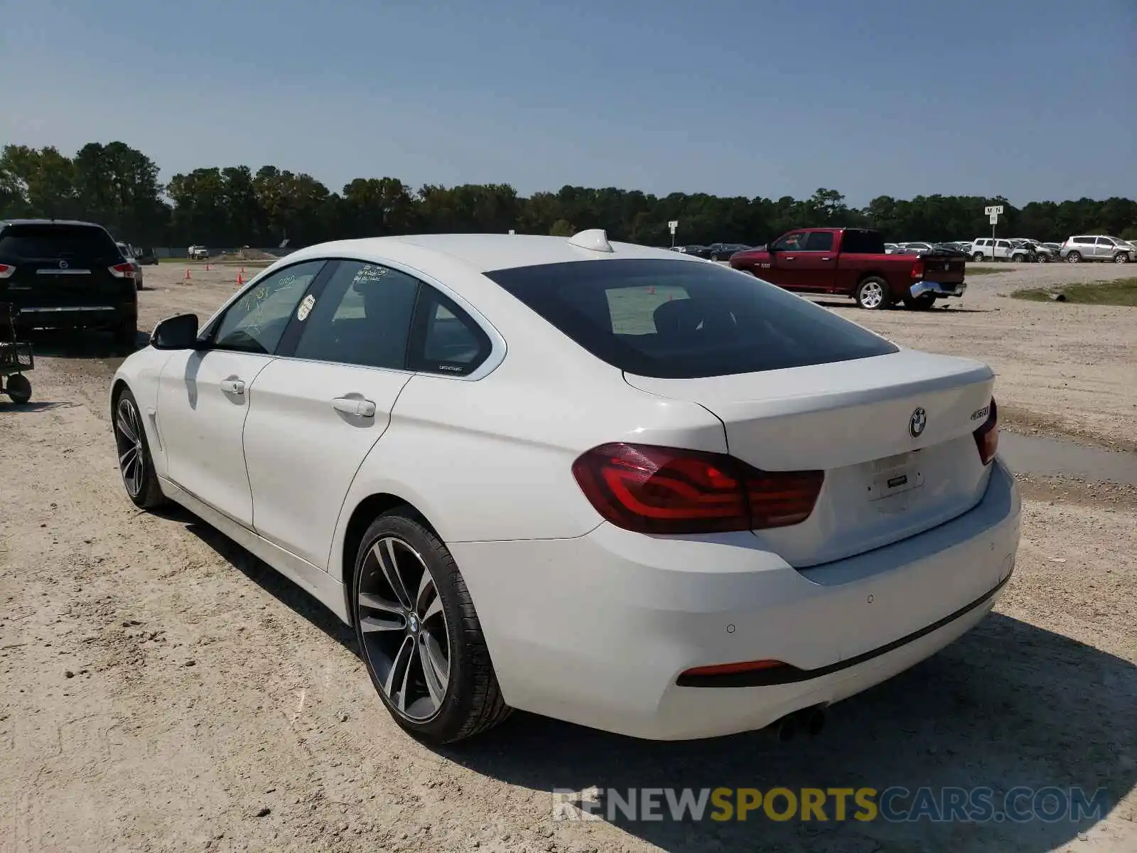 3 Photograph of a damaged car WBA4J1C01LCE34382 BMW 4 SERIES 2020