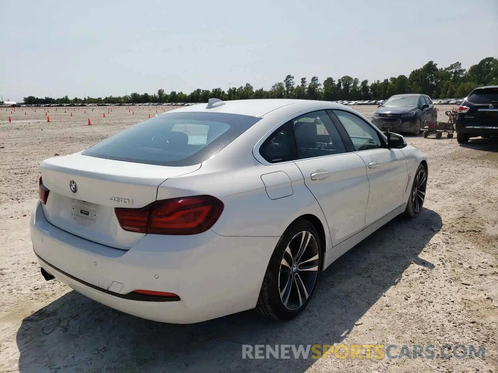 4 Photograph of a damaged car WBA4J1C01LCE34382 BMW 4 SERIES 2020