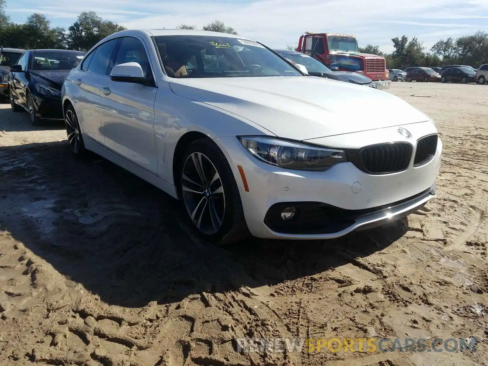 1 Photograph of a damaged car WBA4J1C02LBU68186 BMW 4 SERIES 2020