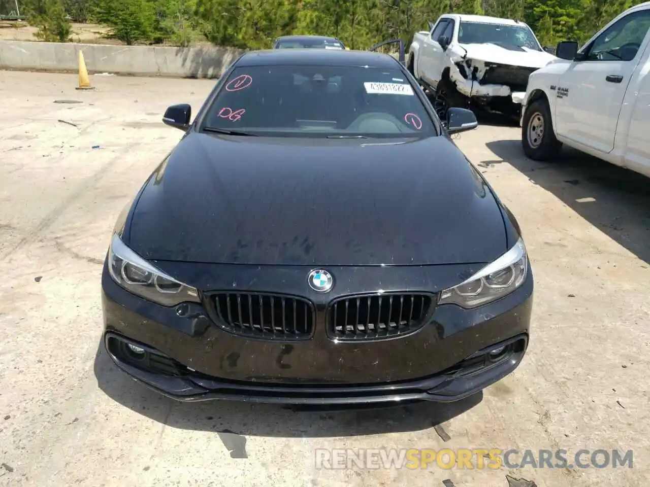 9 Photograph of a damaged car WBA4J1C02LCE09121 BMW 4 SERIES 2020