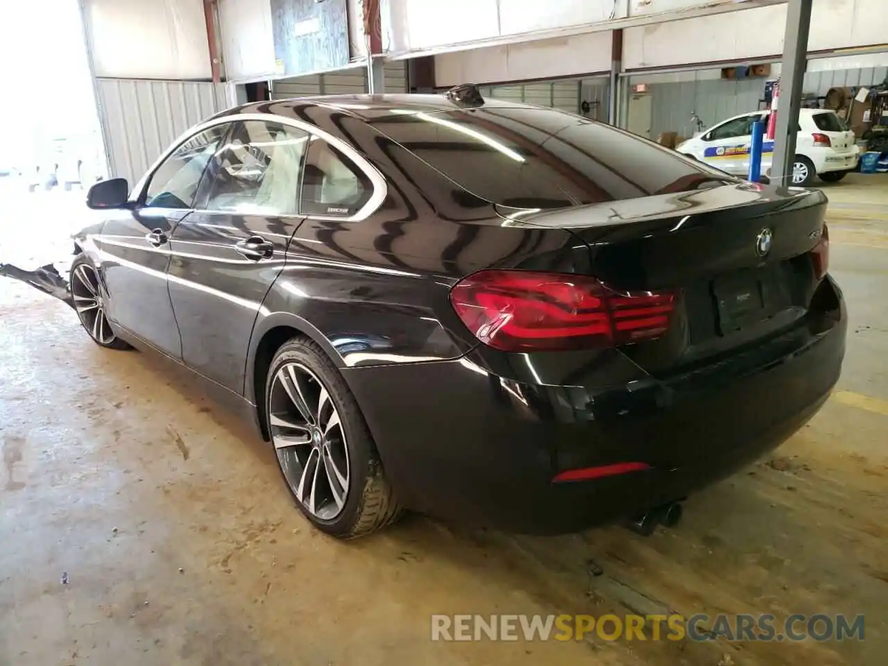 3 Photograph of a damaged car WBA4J1C02LCE12889 BMW 4 SERIES 2020