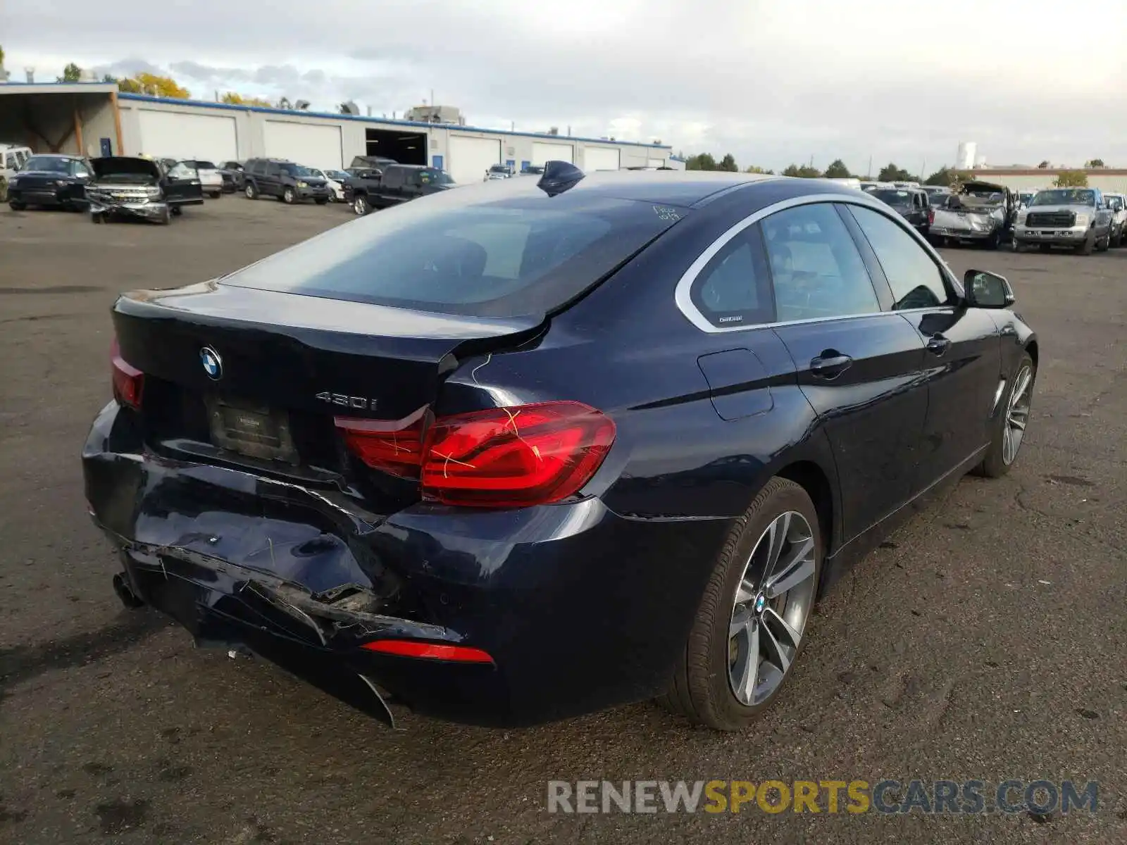 4 Photograph of a damaged car WBA4J1C02LCE64927 BMW 4 SERIES 2020