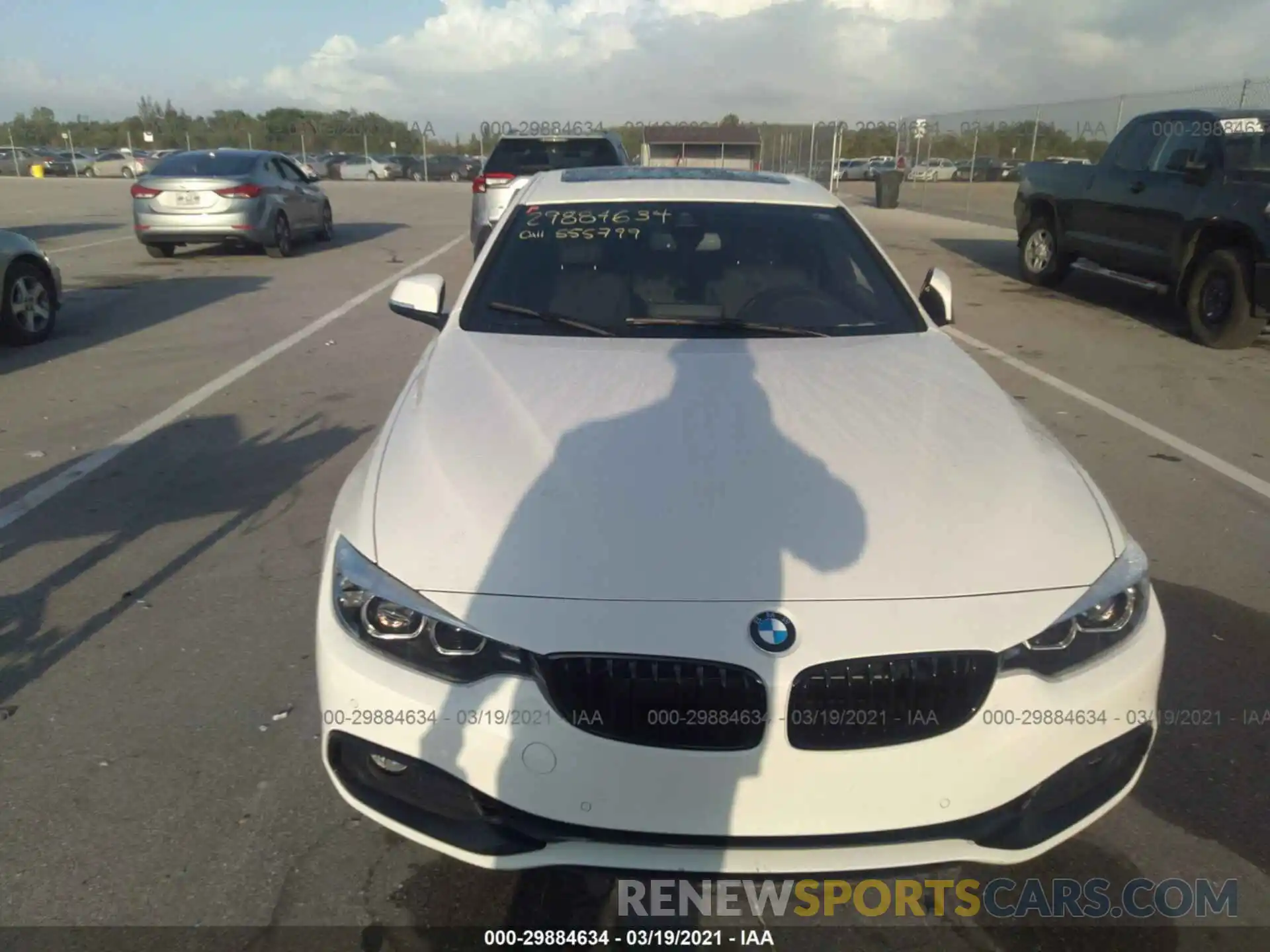 6 Photograph of a damaged car WBA4J1C03LBU68200 BMW 4 SERIES 2020