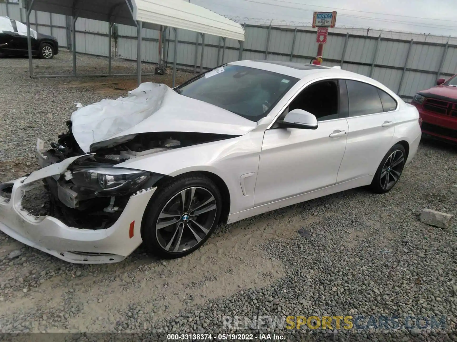 2 Photograph of a damaged car WBA4J1C03LBU68326 BMW 4 SERIES 2020